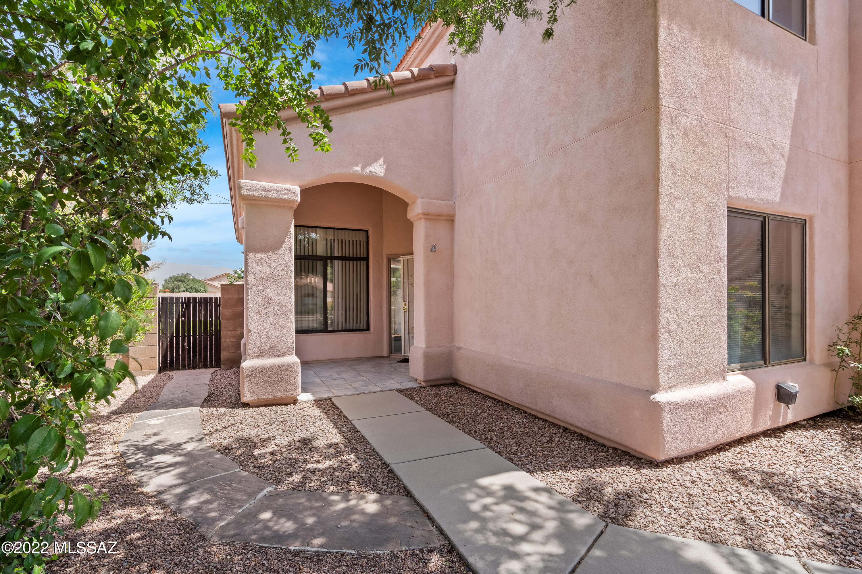 Vista Del Rio (218-290) - Residential