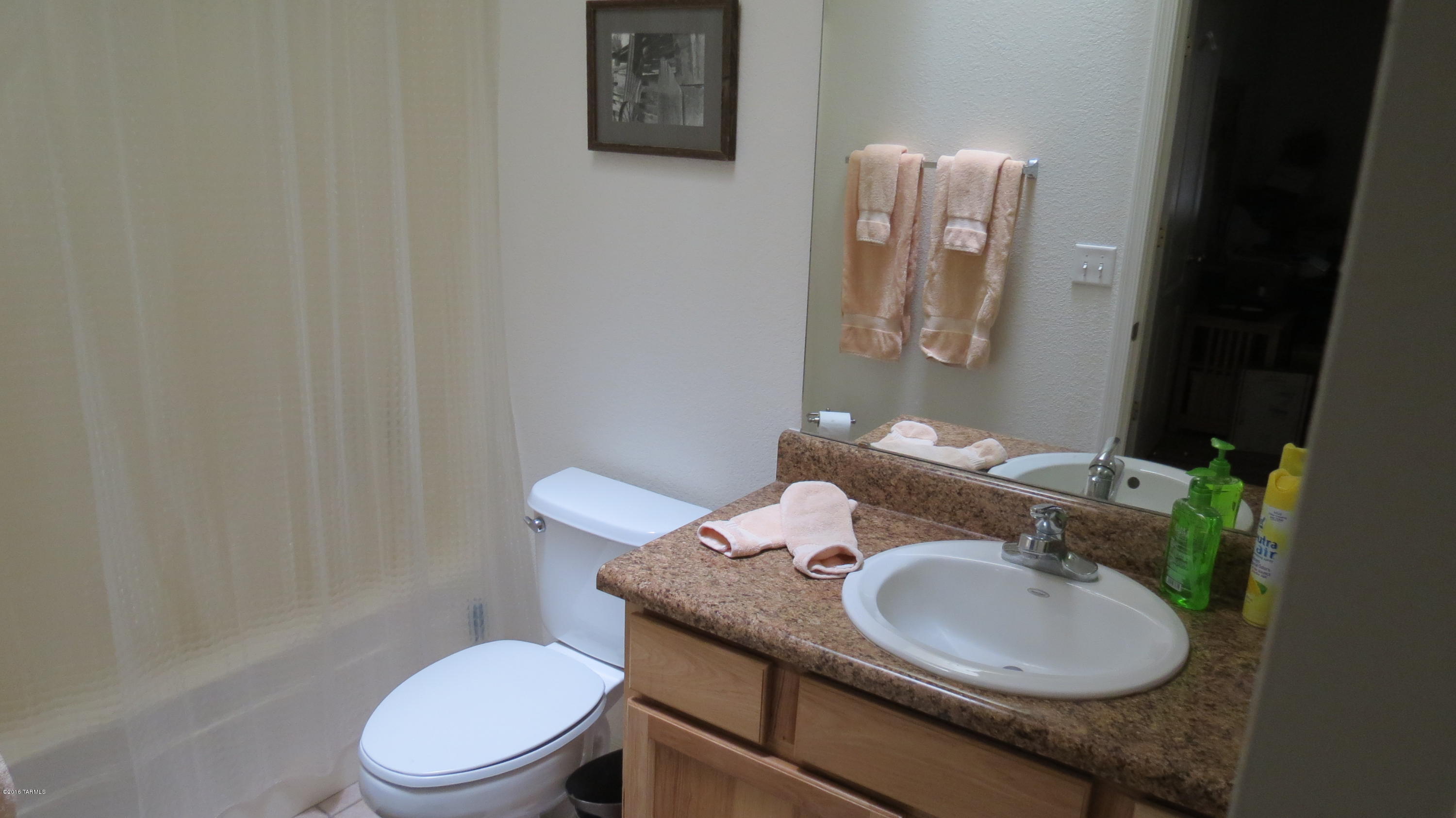 Casa Del Rio (1-74) - Residential Lease