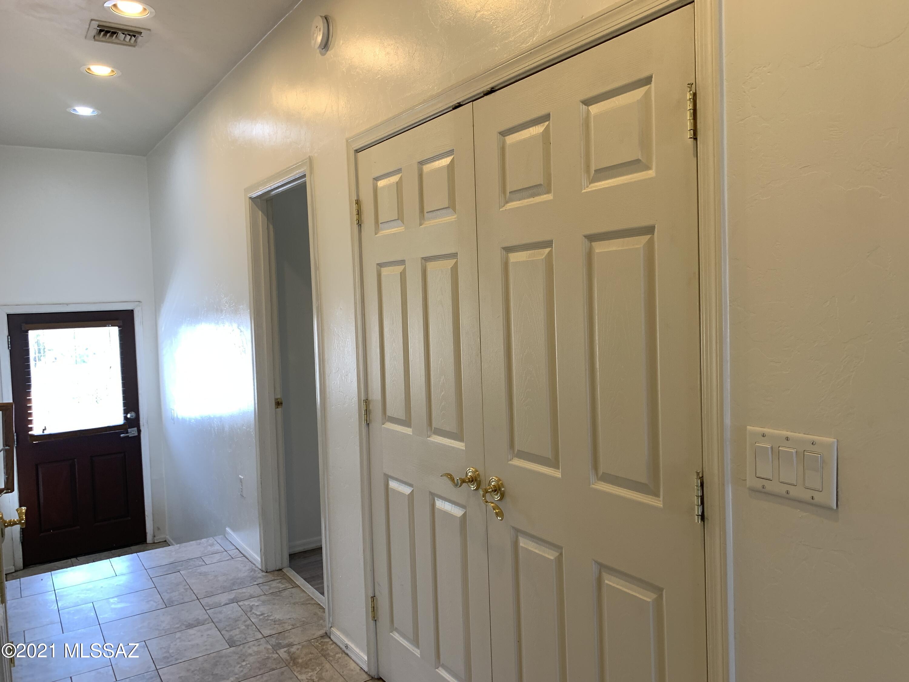 Tucson - Residential Lease
