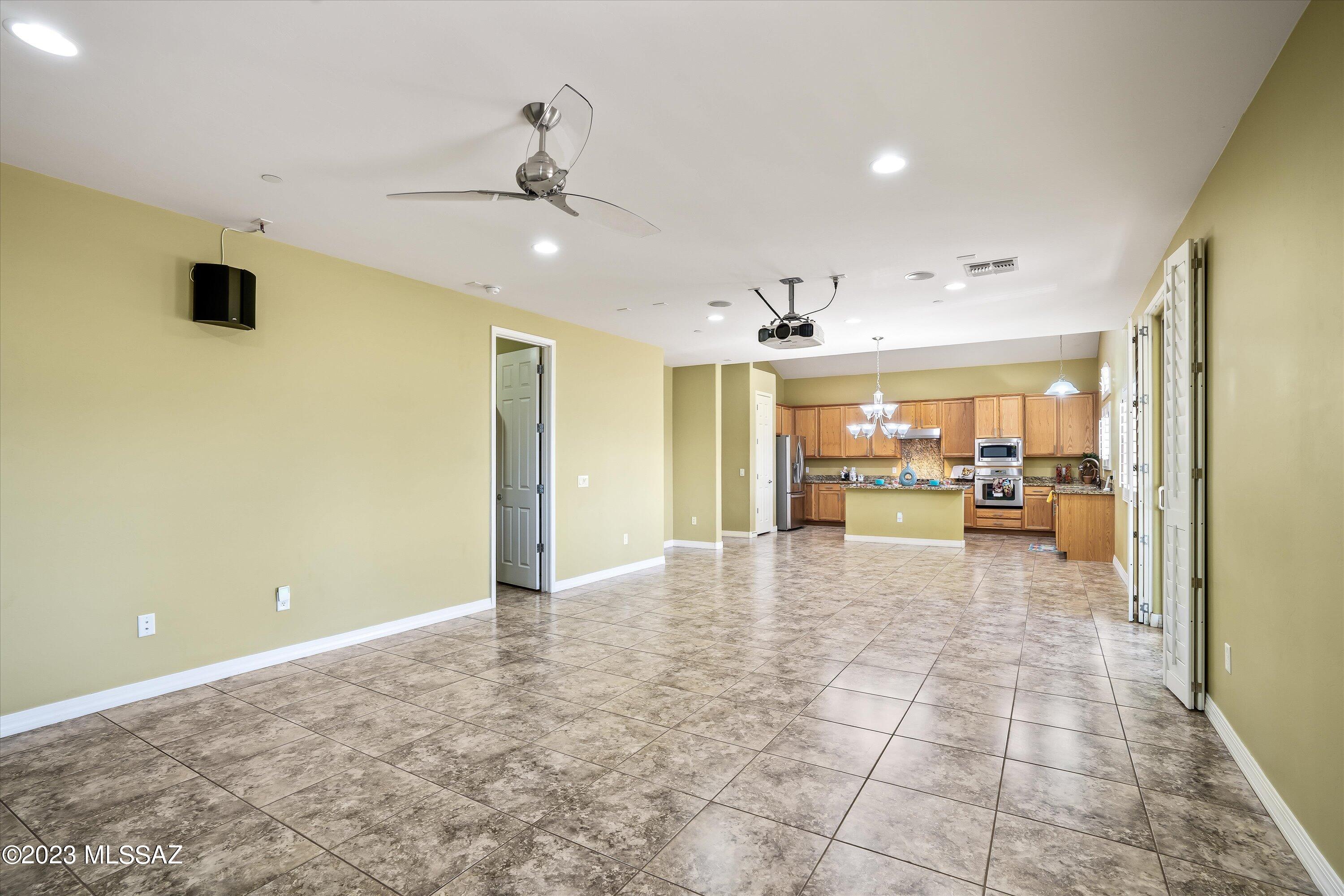 Willow Ridge Commons (1-155) - Residential