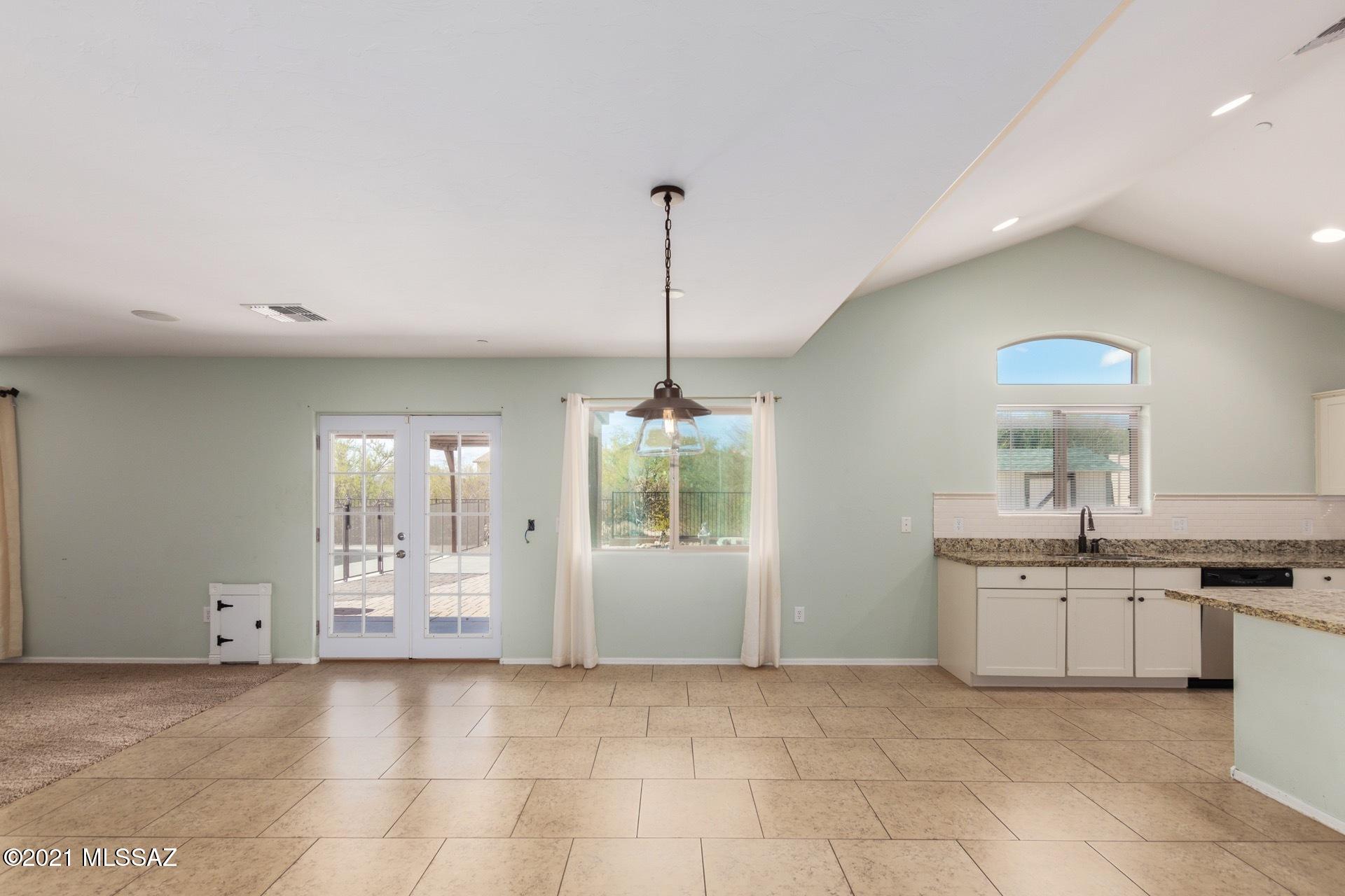 Willow Ridge Commons (1-155) - Residential