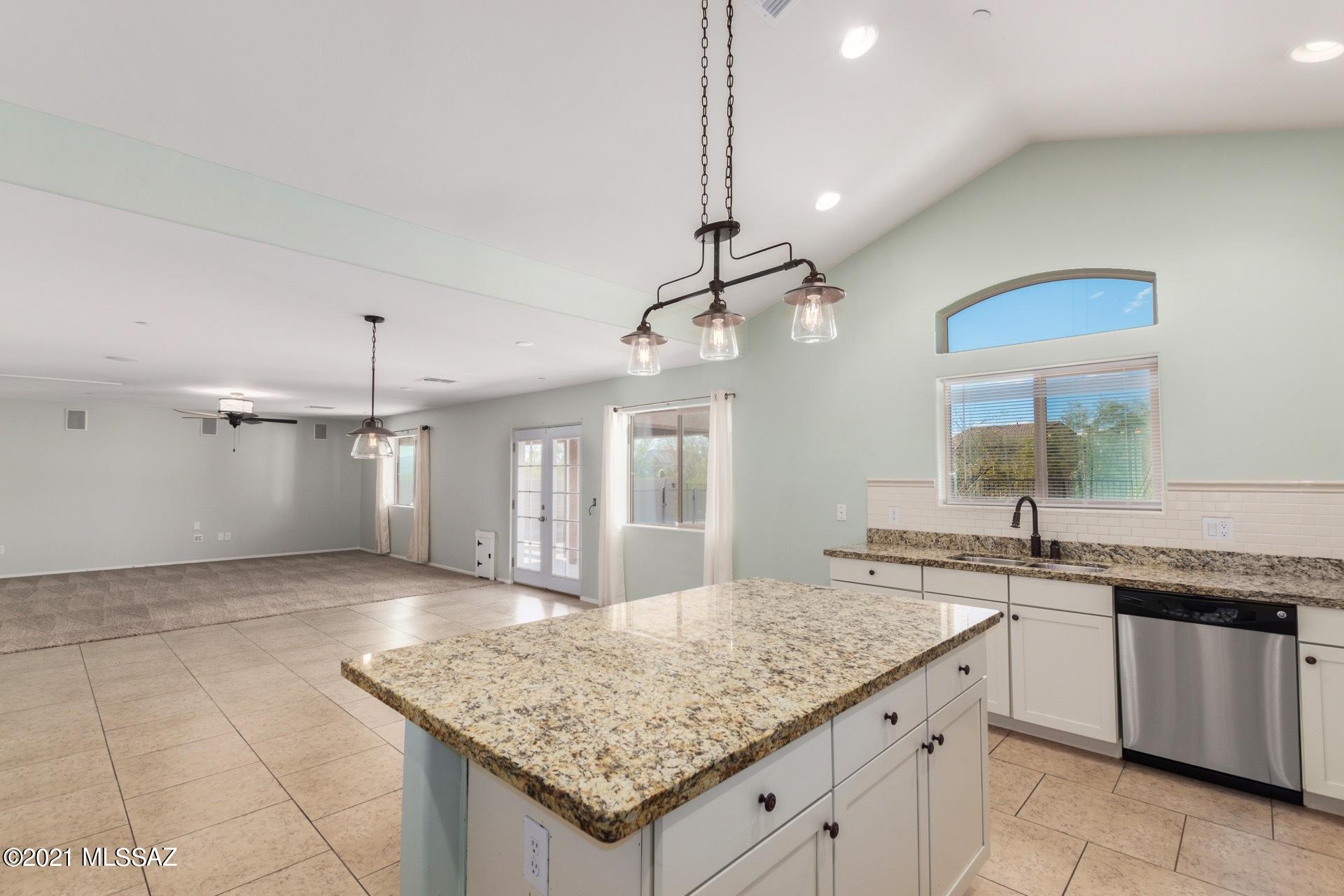 Willow Ridge Commons (1-155) - Residential