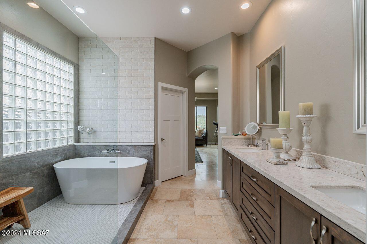Bluffs at Dove Mountain Phase II - Residential