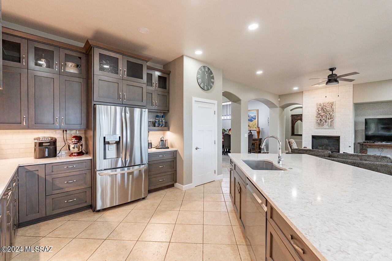 Bluffs at Dove Mountain Phase II - Residential