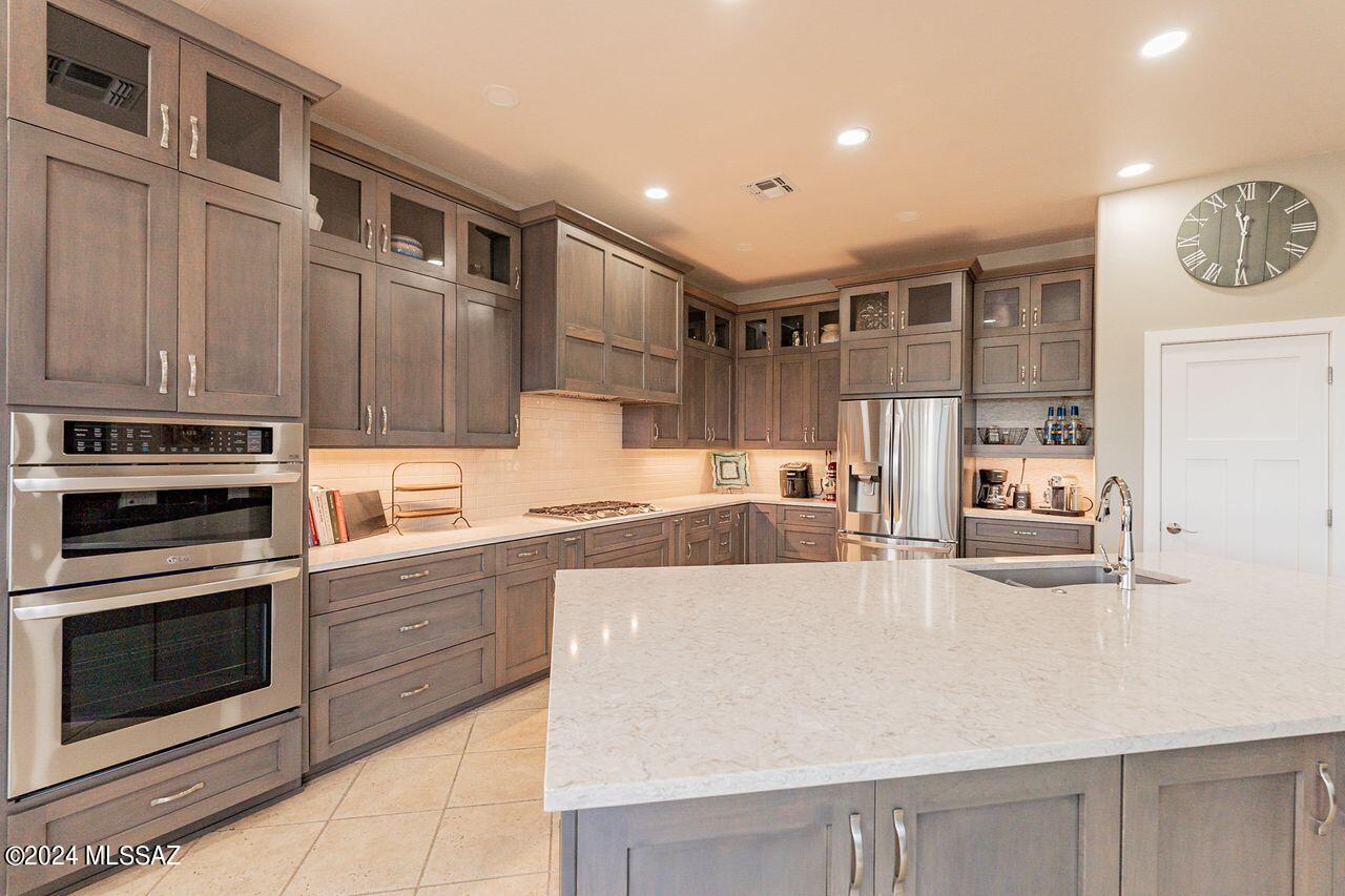 Bluffs at Dove Mountain Phase II - Residential