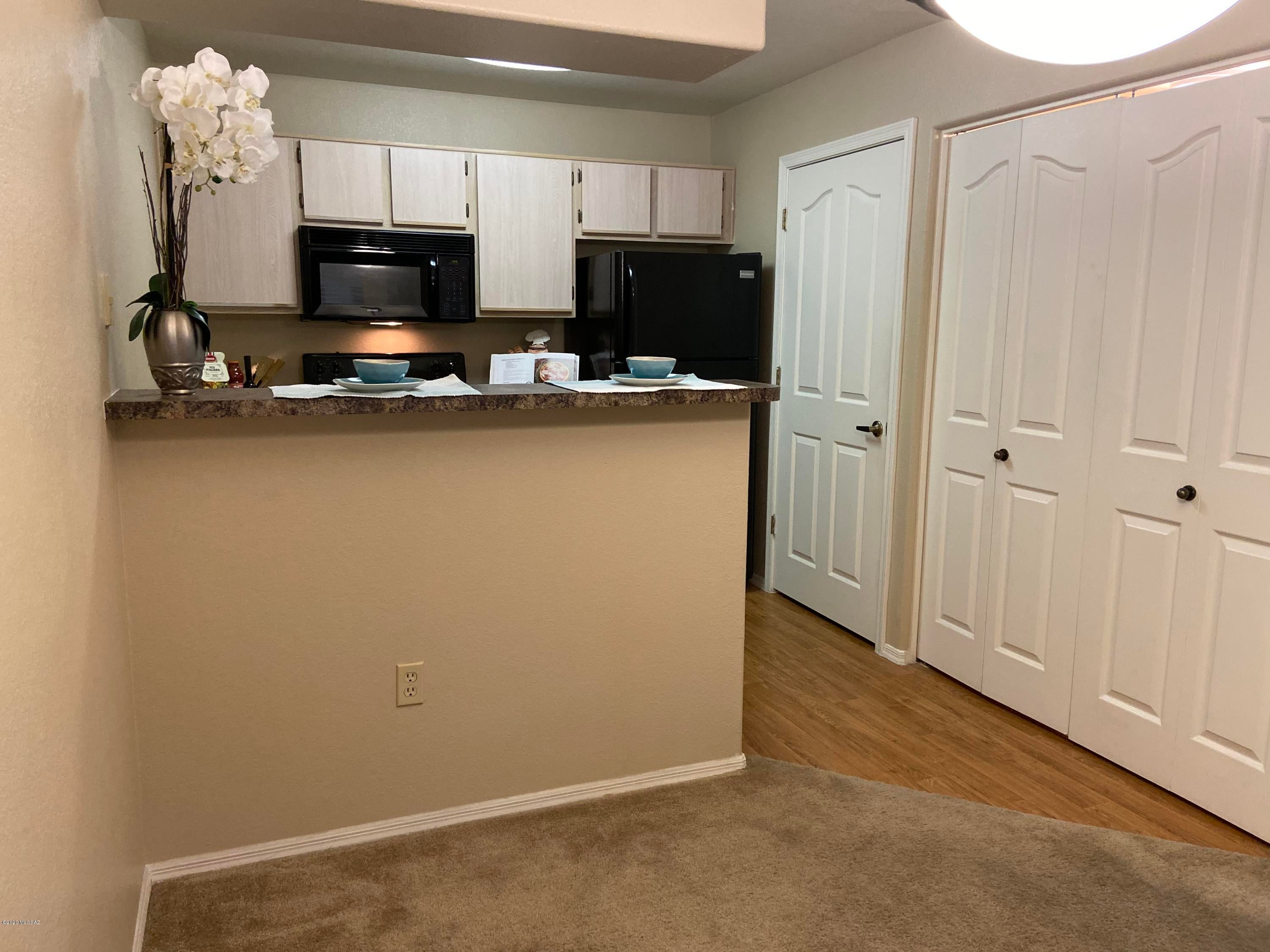 Veranda at Ventana Condominiums - Residential Lease