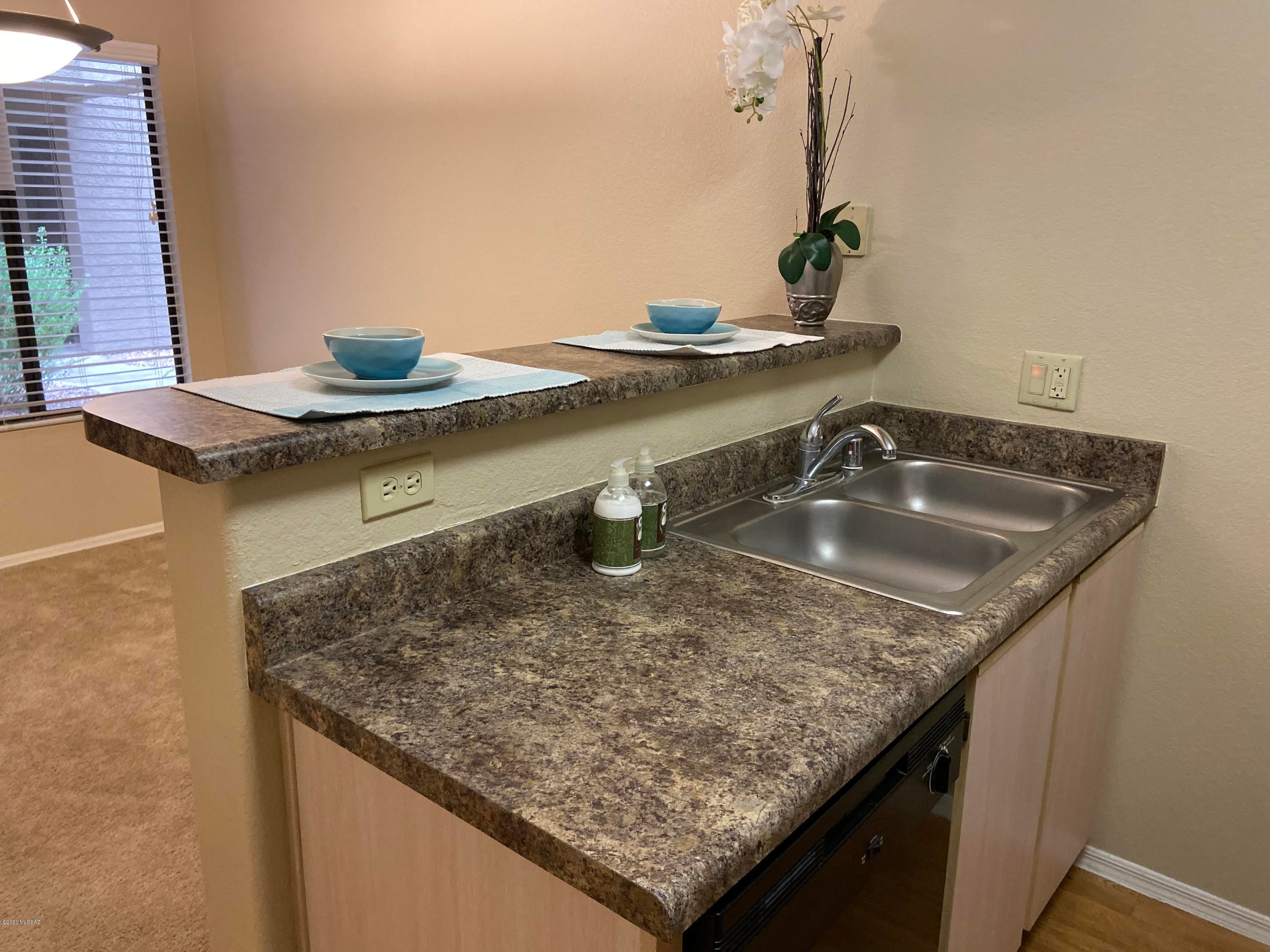 Veranda at Ventana Condominiums - Residential Lease