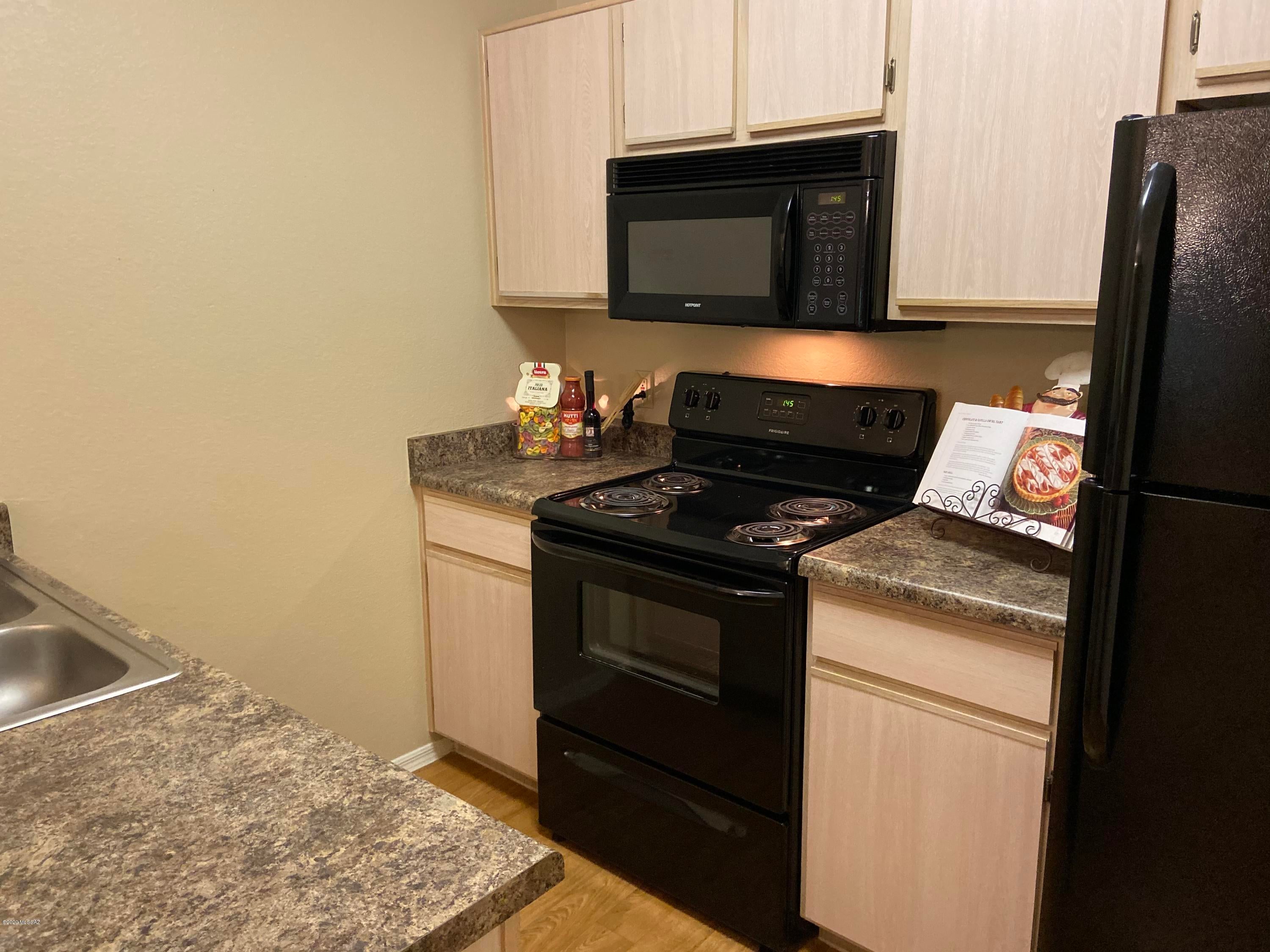Veranda at Ventana Condominiums - Residential Lease