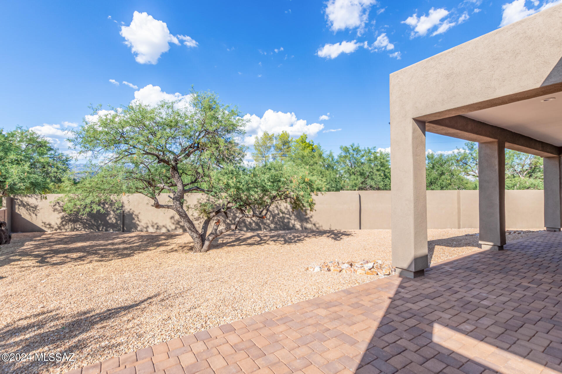 El Rancho Merlita (1-16) - Residential