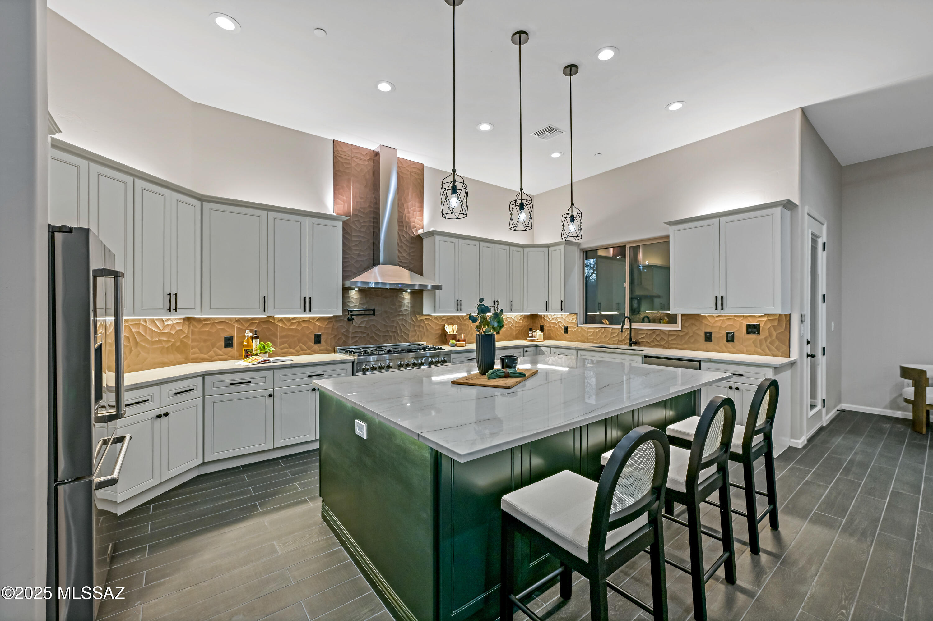 El Rancho Merlita (1-16) - Residential