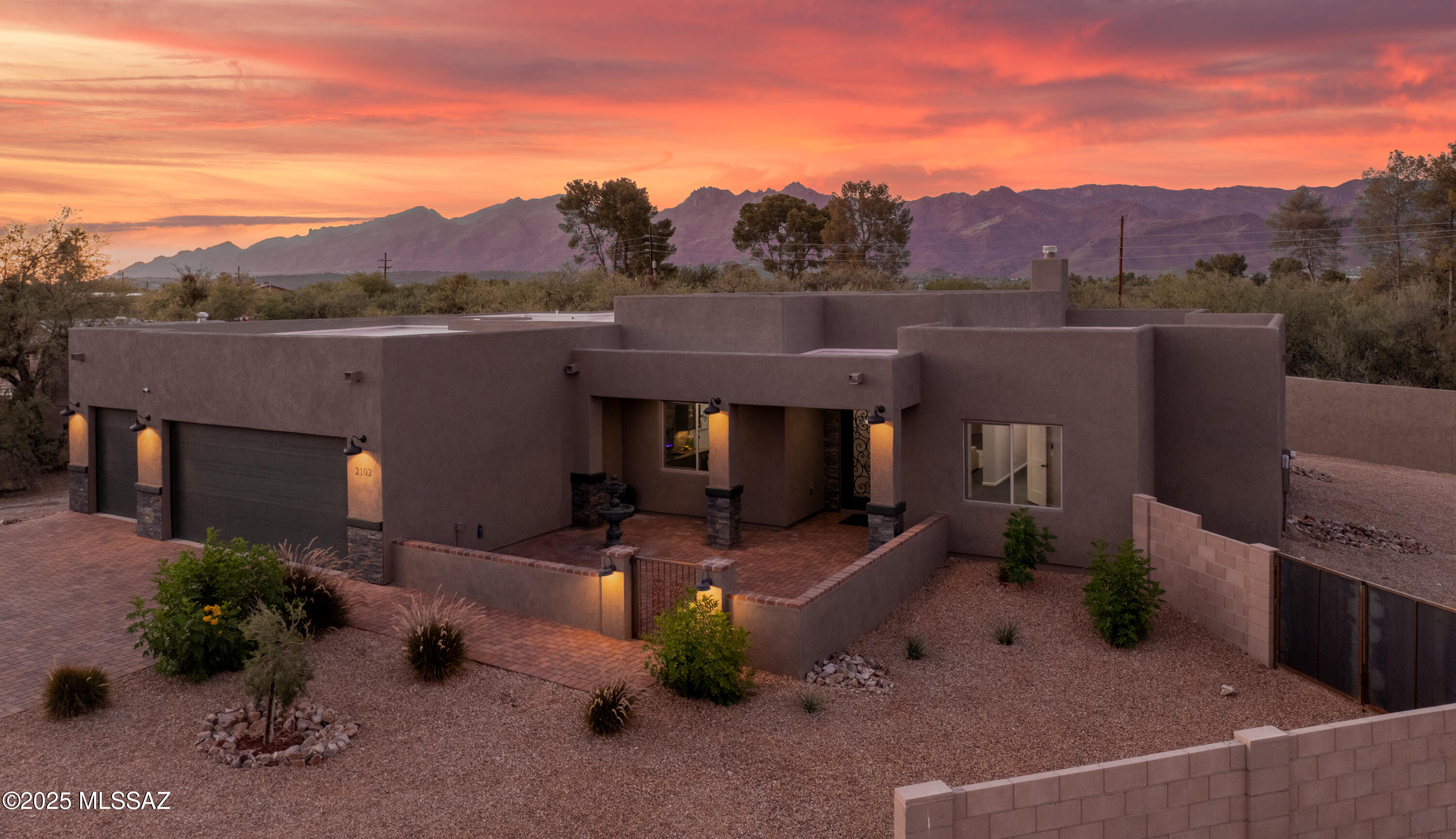 El Rancho Merlita (1-16) - Residential