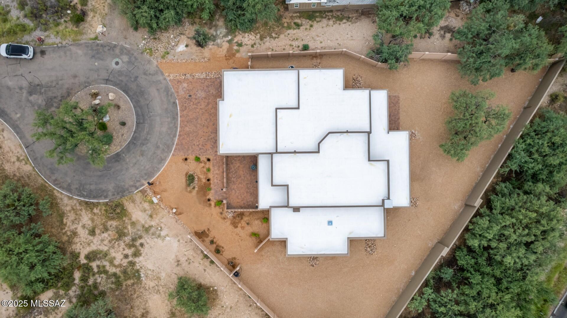 El Rancho Merlita (1-16) - Residential