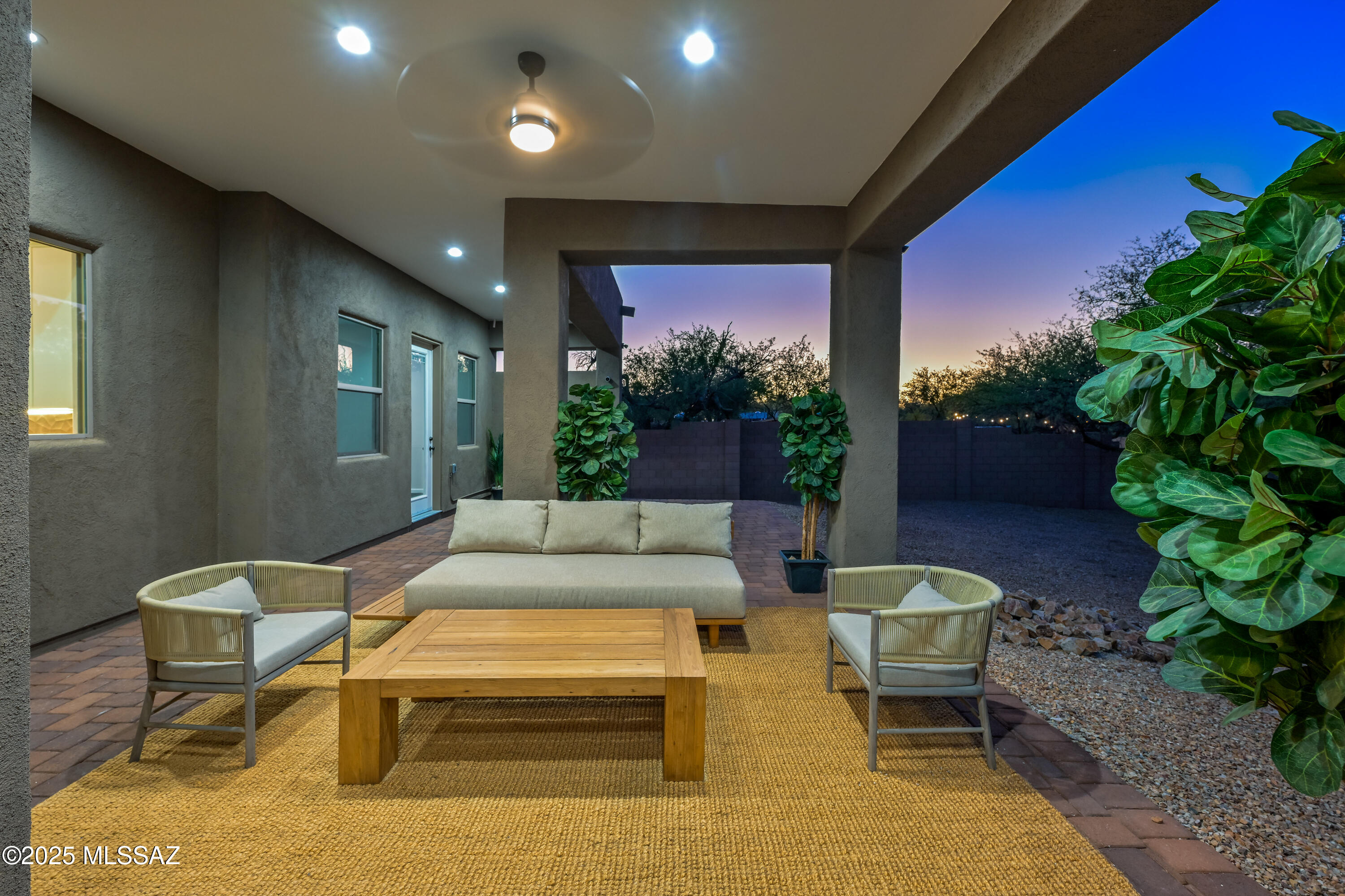 El Rancho Merlita (1-16) - Residential