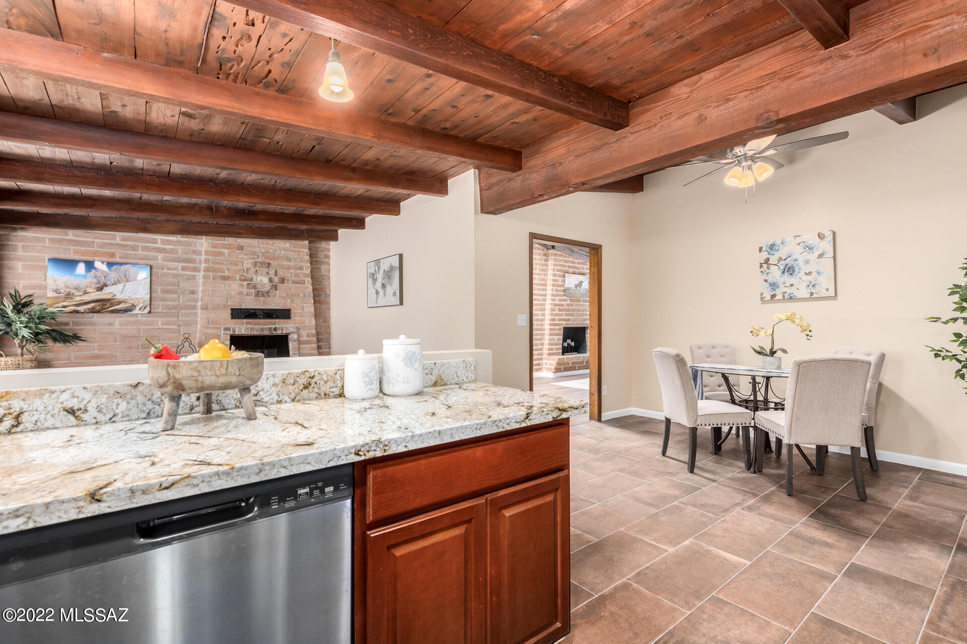 Catalina Village NO.1(1-51) - Residential Lease