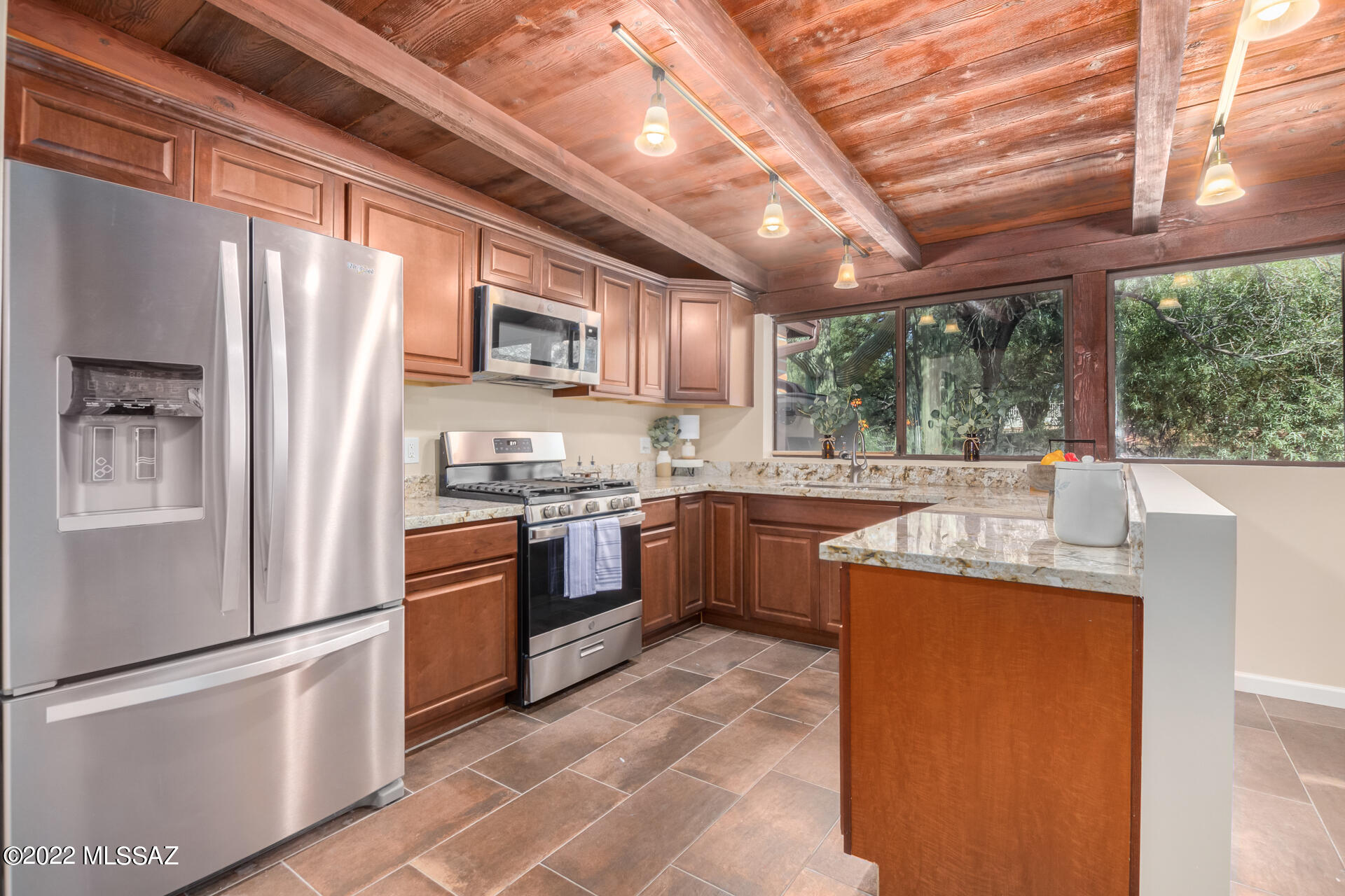 Catalina Village NO.1(1-51) - Residential Lease