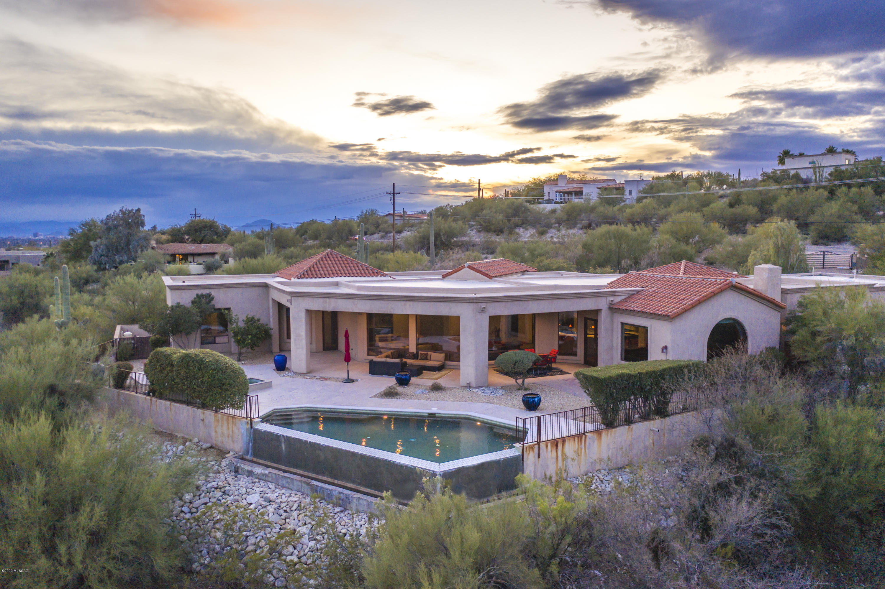 Catalina Foothills Estates NO. 10 (1-72) - Residential