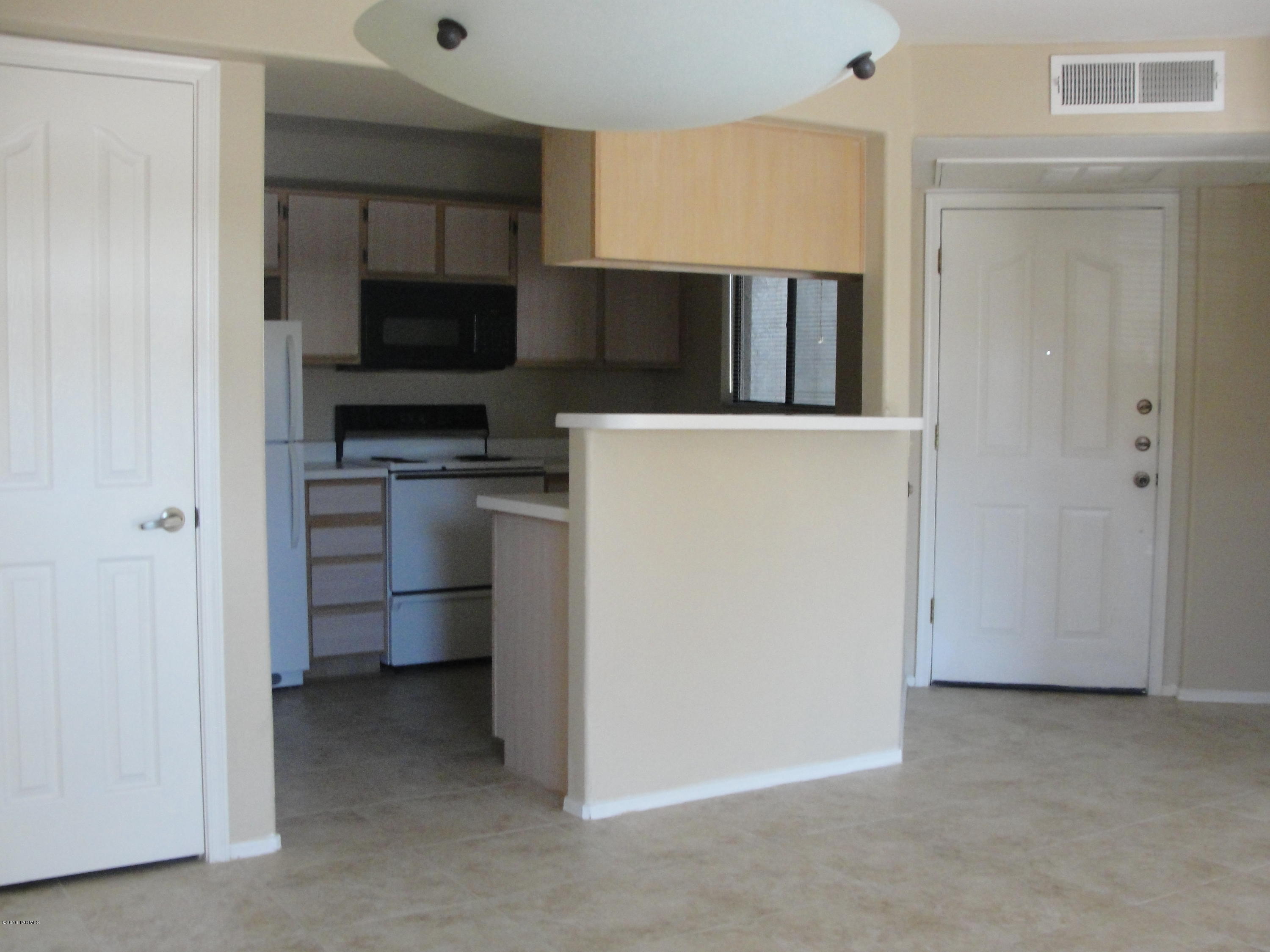 Veranda at Ventana Condominiums - Residential Lease