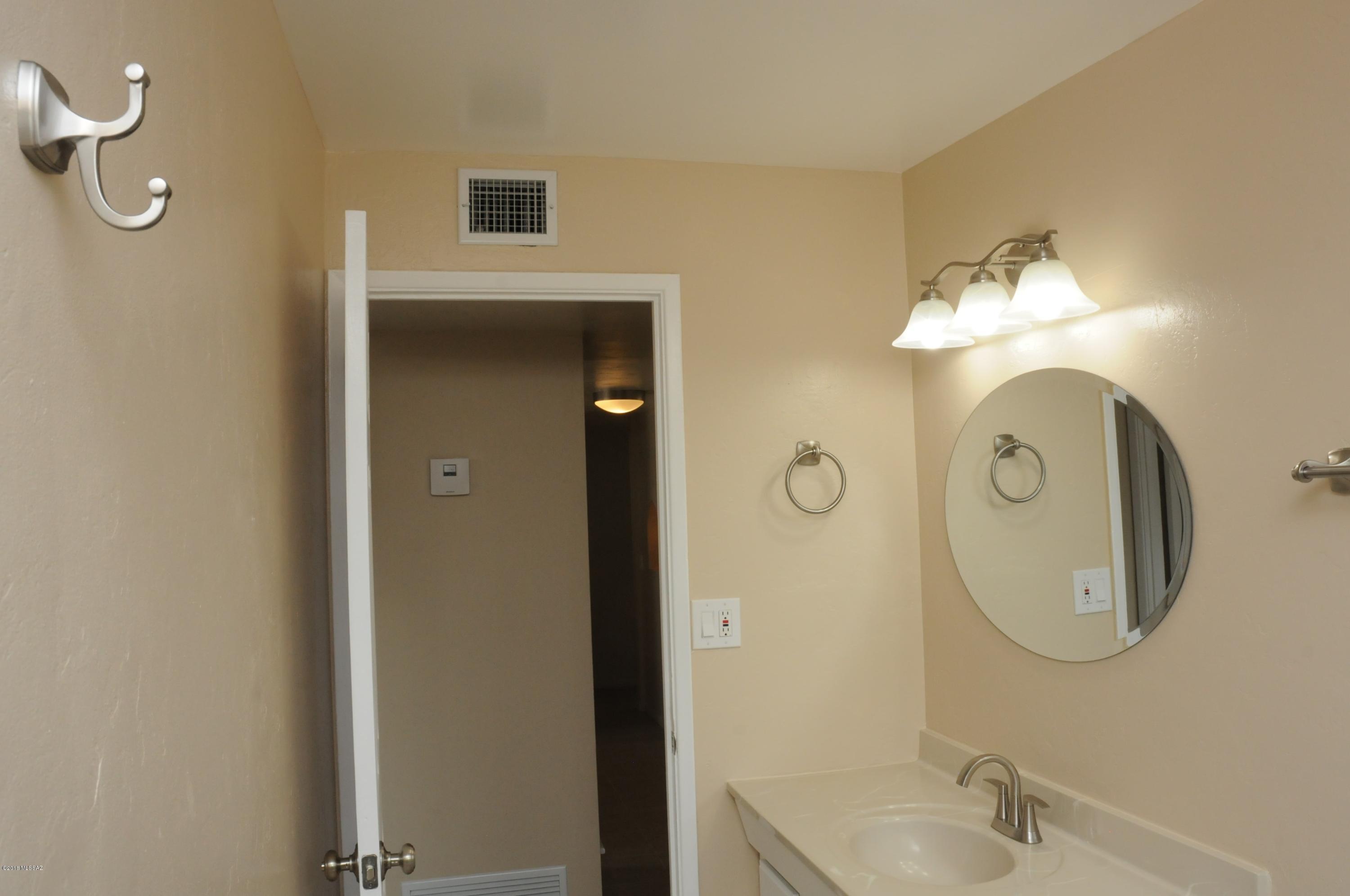 Sherwood Village Terrace (1-85) - Residential