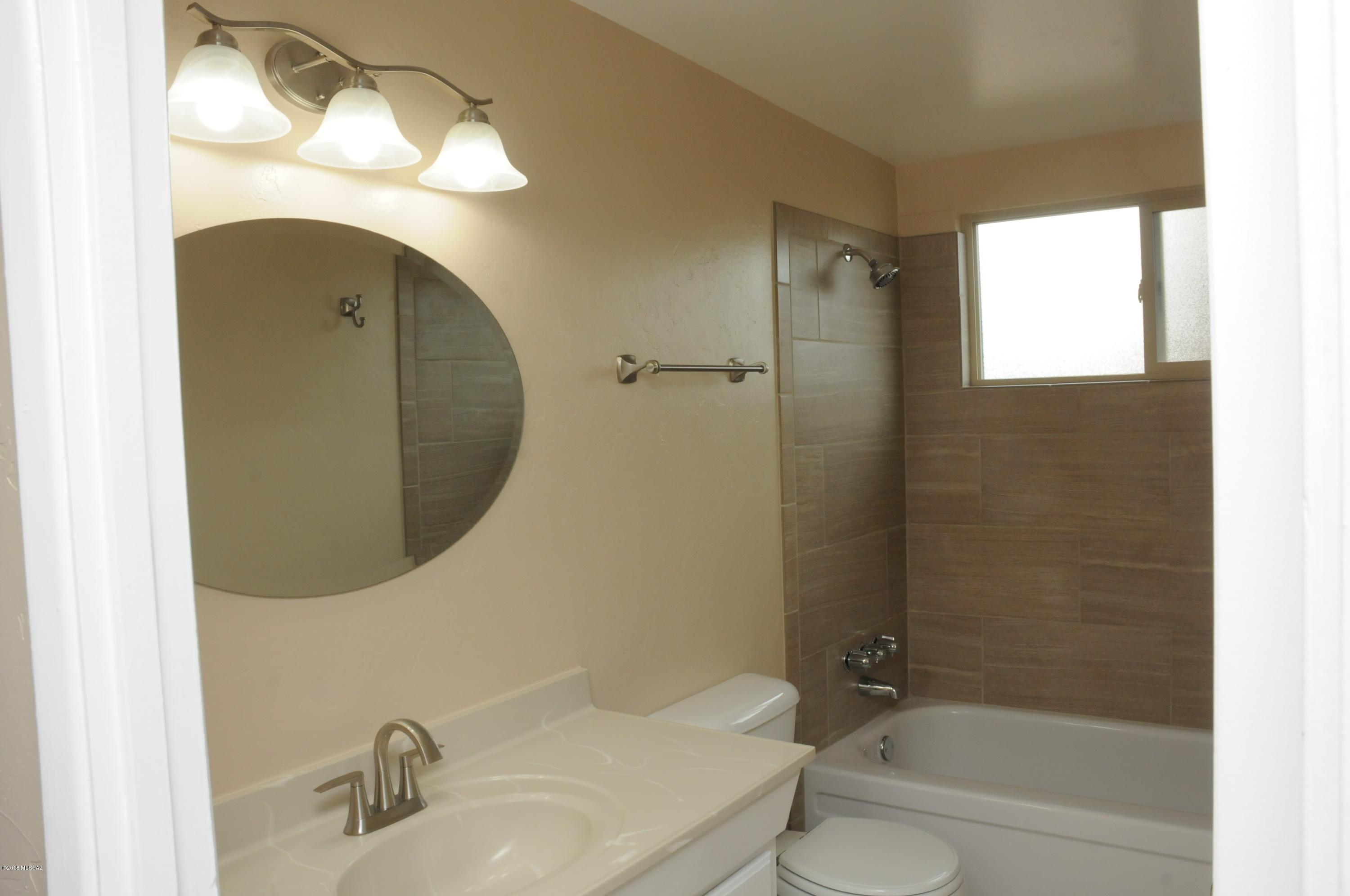 Sherwood Village Terrace (1-85) - Residential