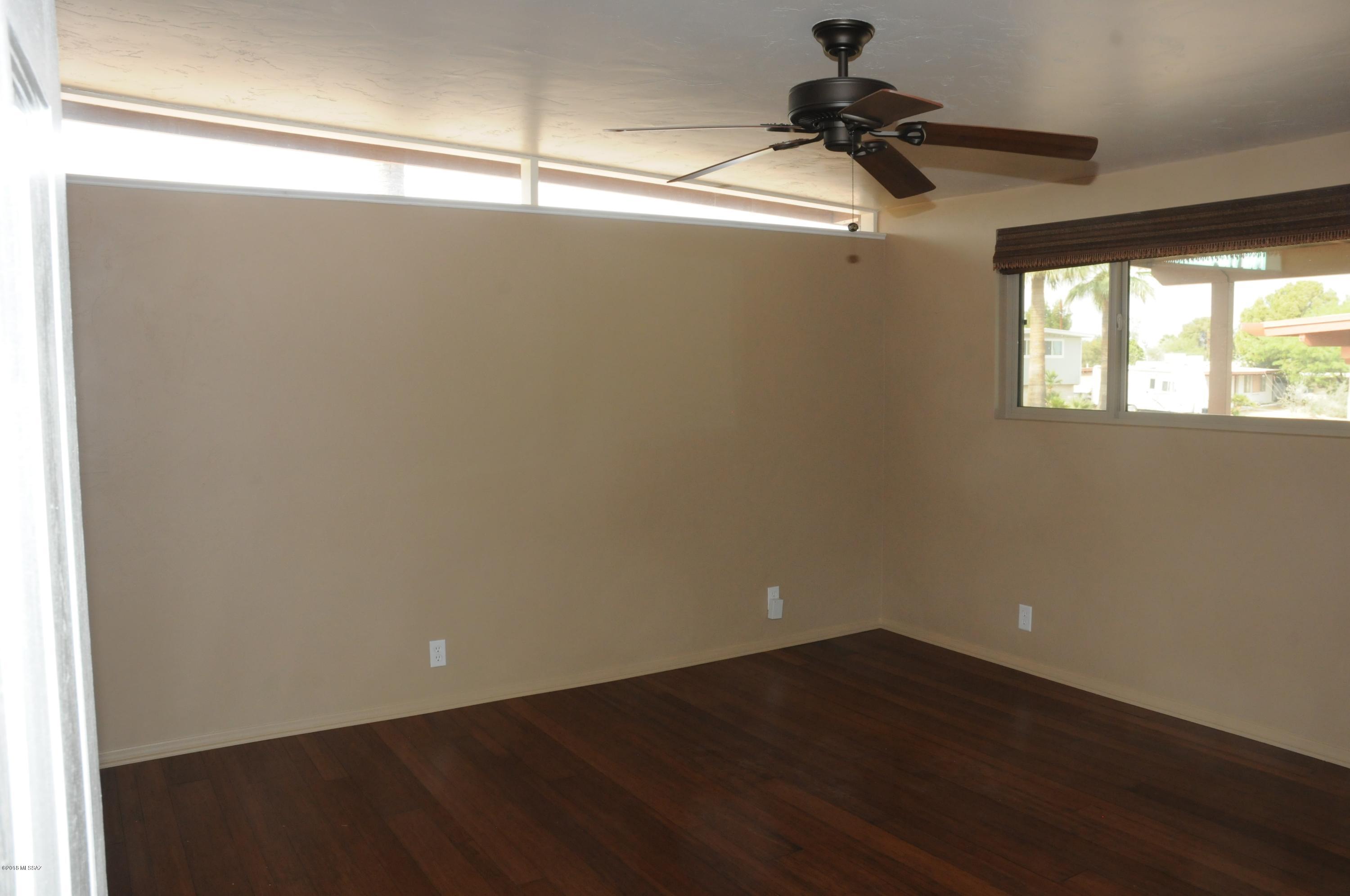 Sherwood Village Terrace (1-85) - Residential