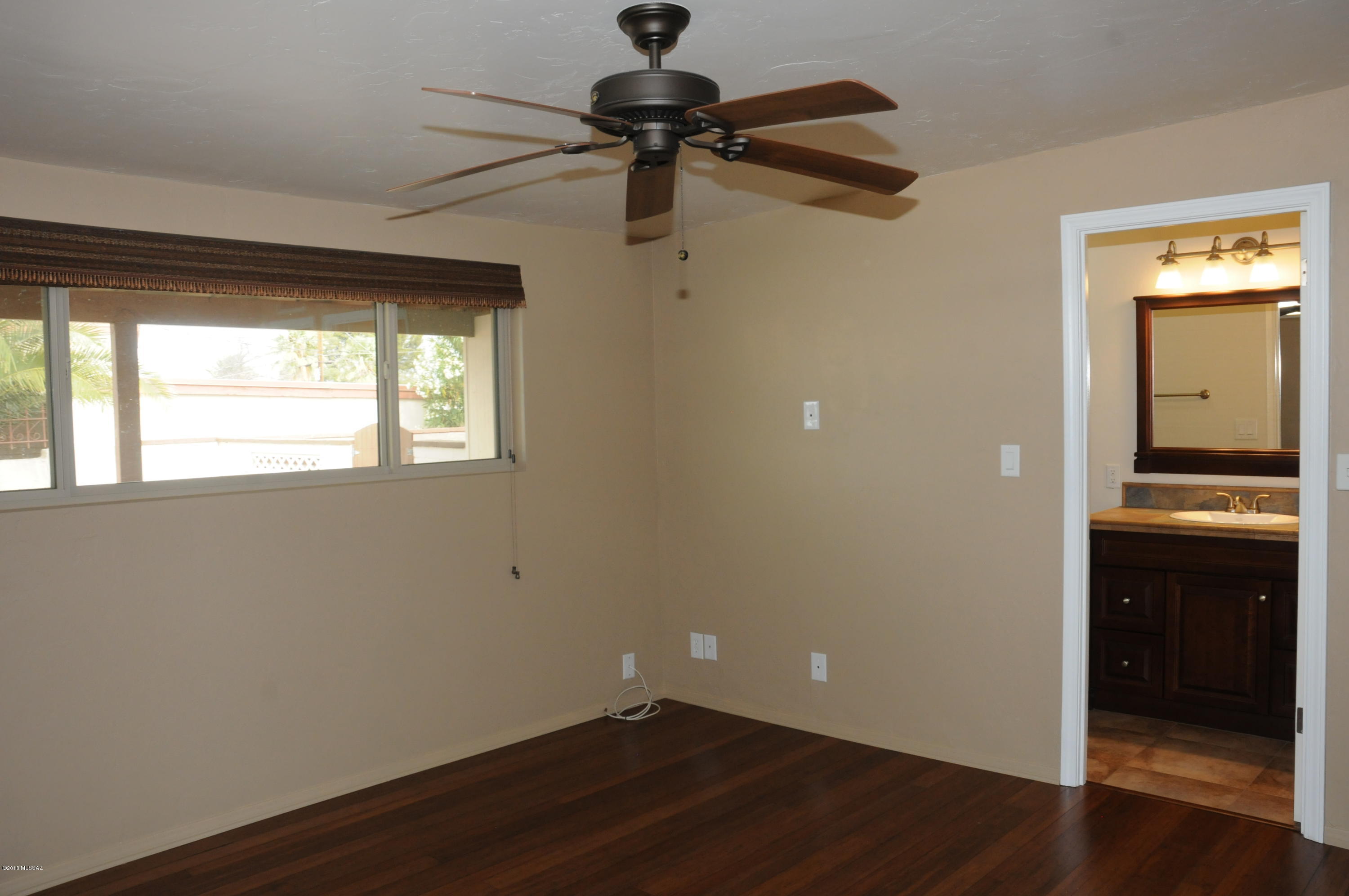 Sherwood Village Terrace (1-85) - Residential