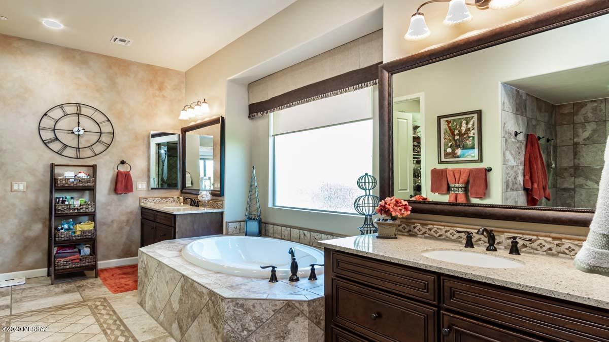 Saddlebrooke Ranch - Residential
