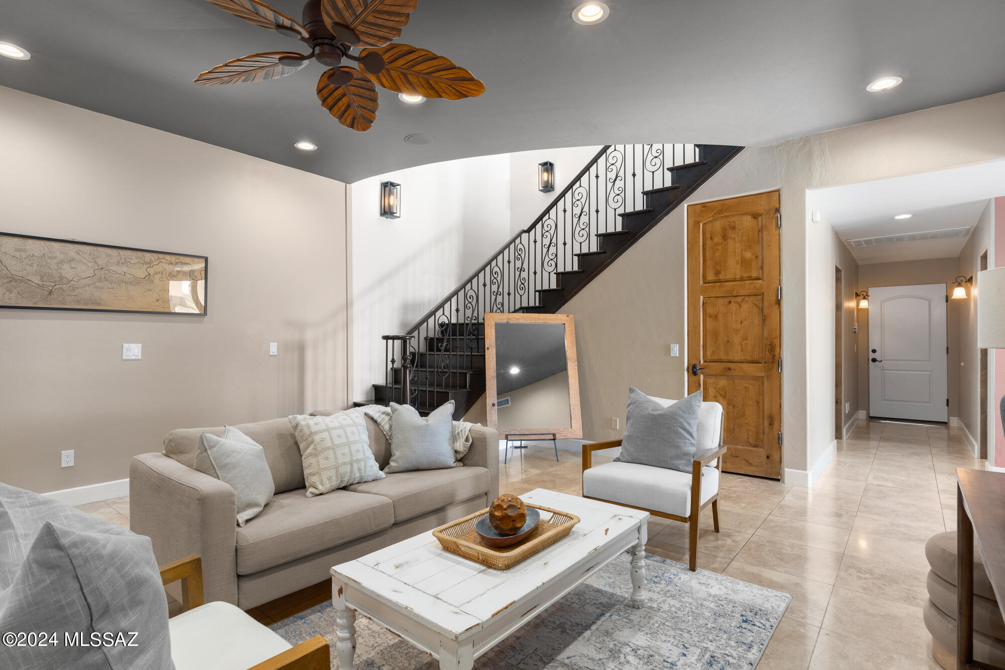 Tecolote De Oro (1-14) - Residential