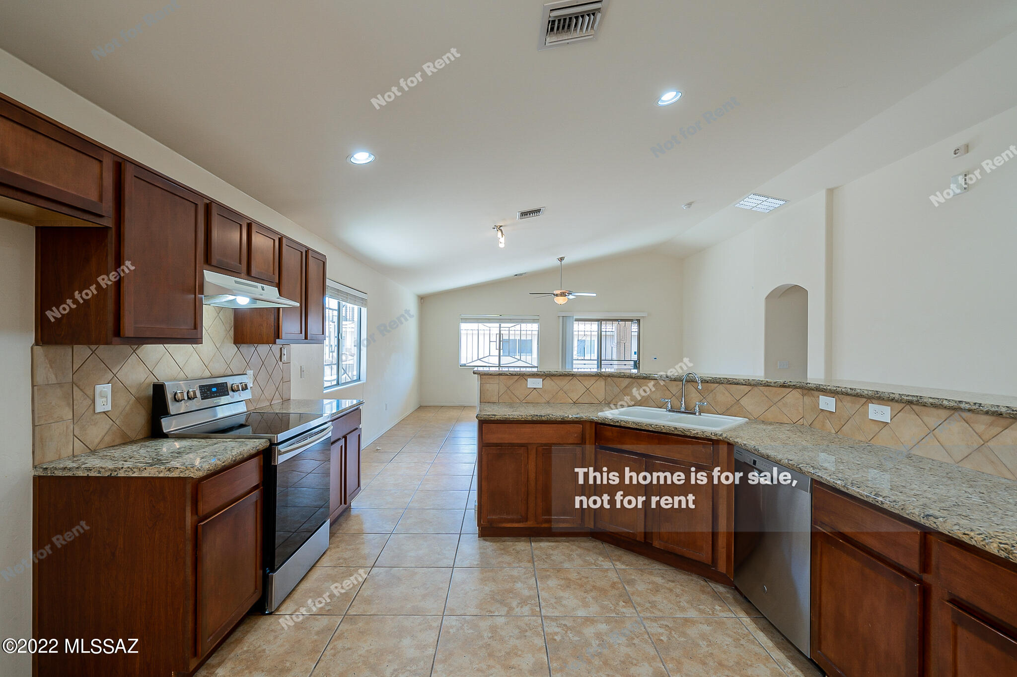 Mountain Manor View - Residential
