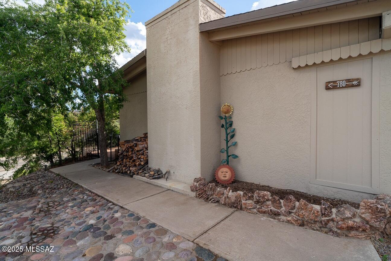 Oracle Townsite - Residential Income