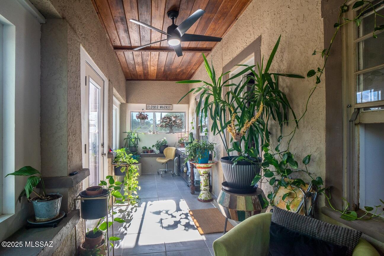 Oracle Townsite - Residential Income