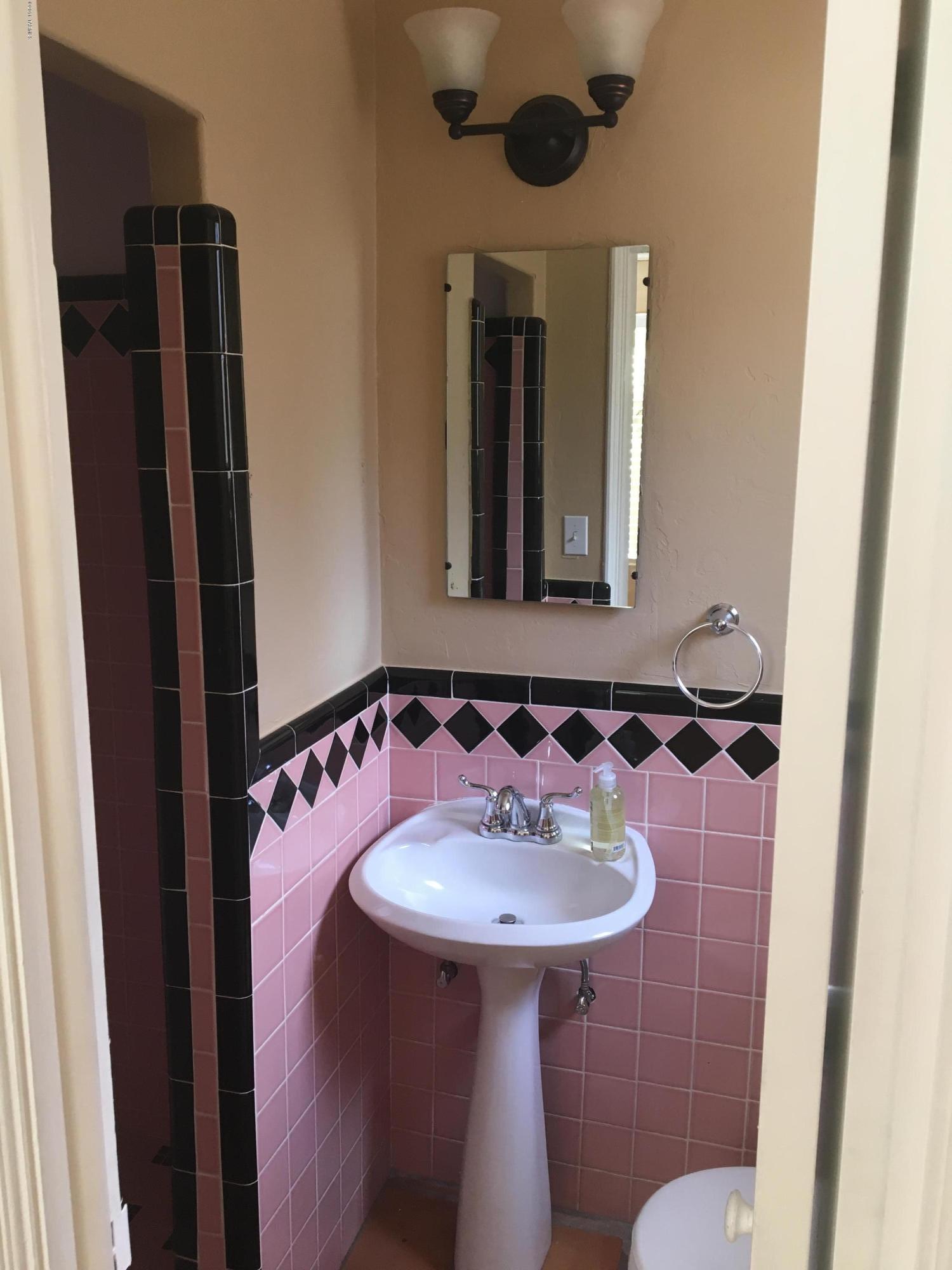 Blenman Addition - Residential Lease