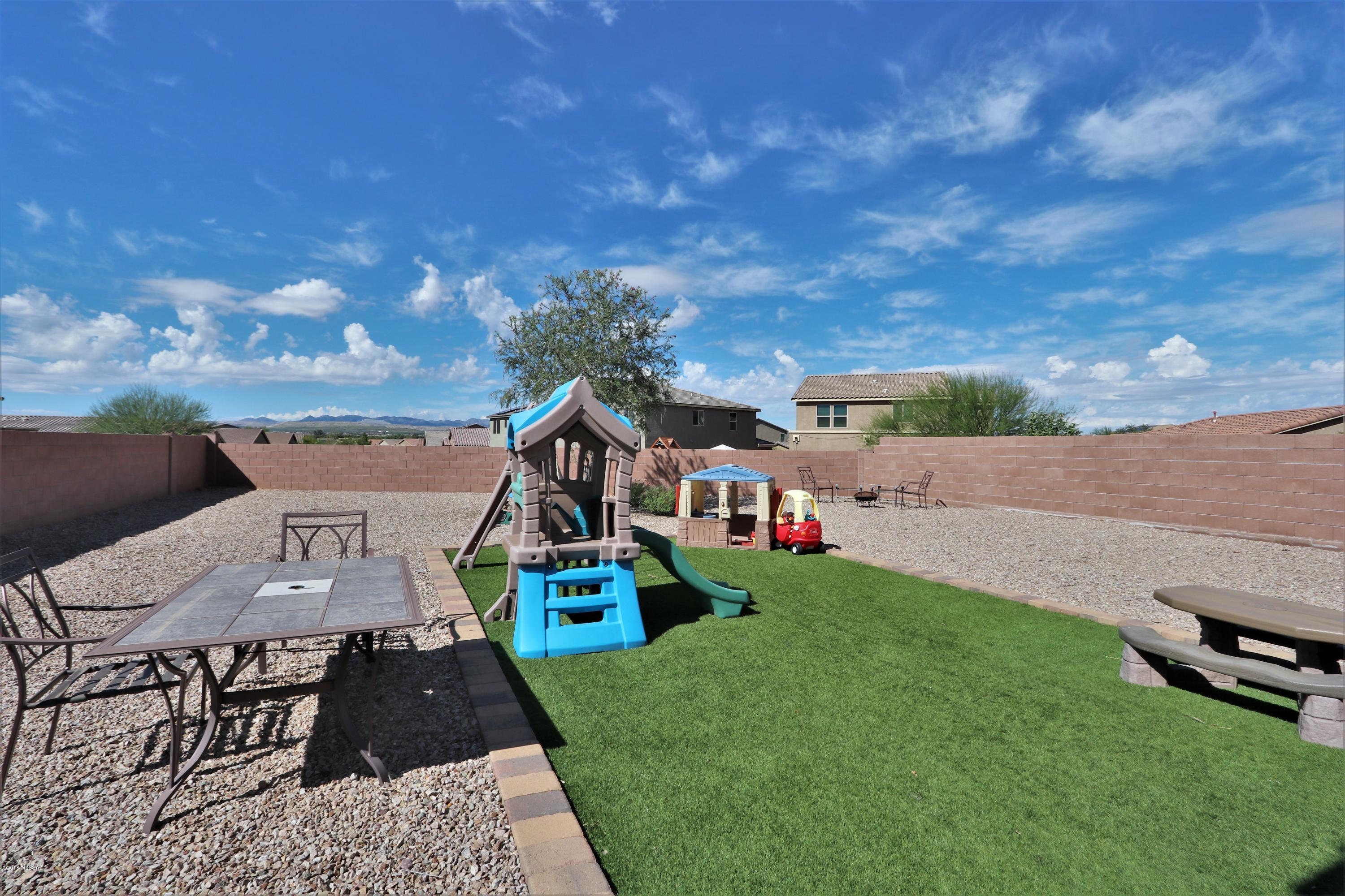 Madera Highlands Villages 1-10 & 15 - Residential