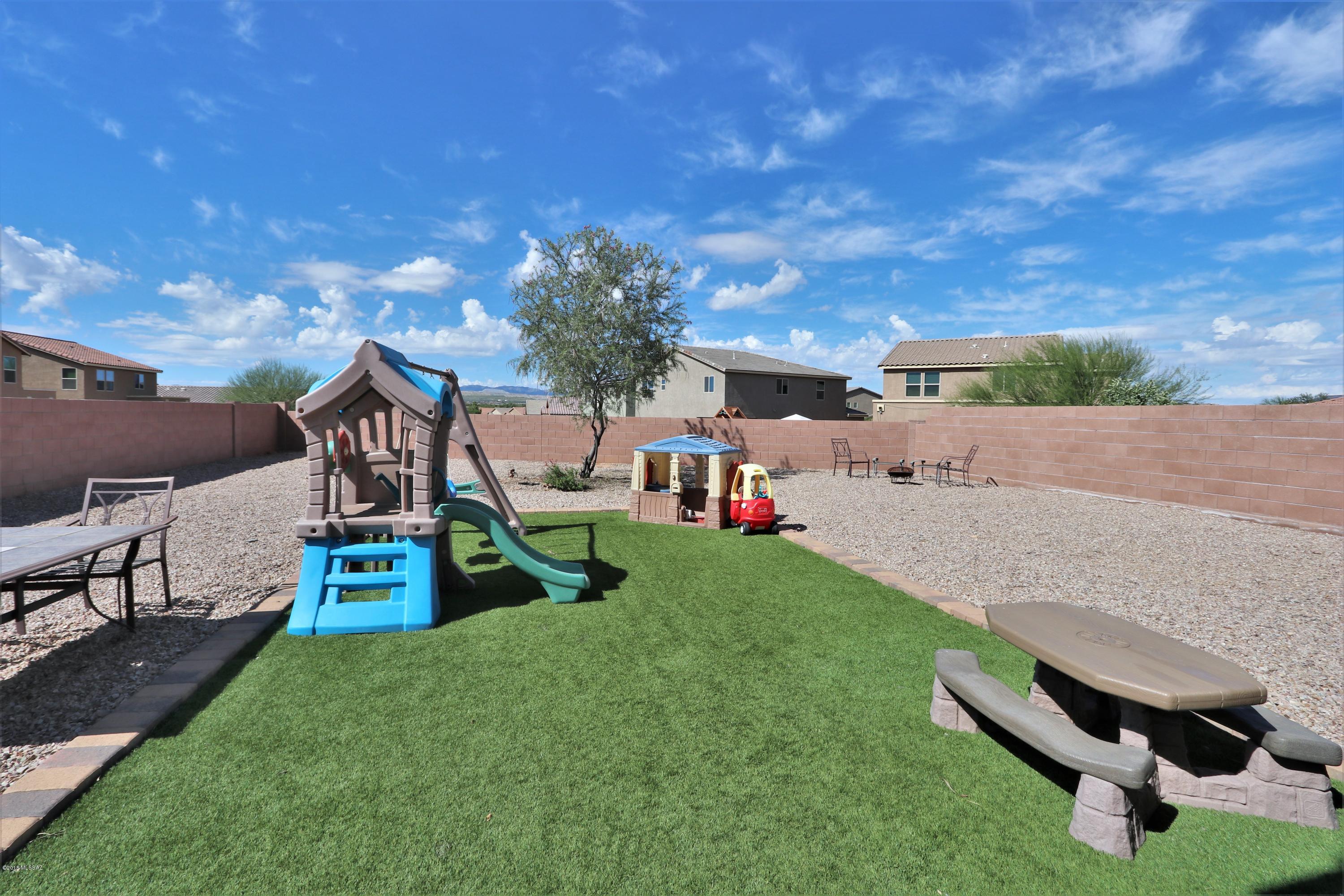 Madera Highlands Villages 1-10 & 15 - Residential