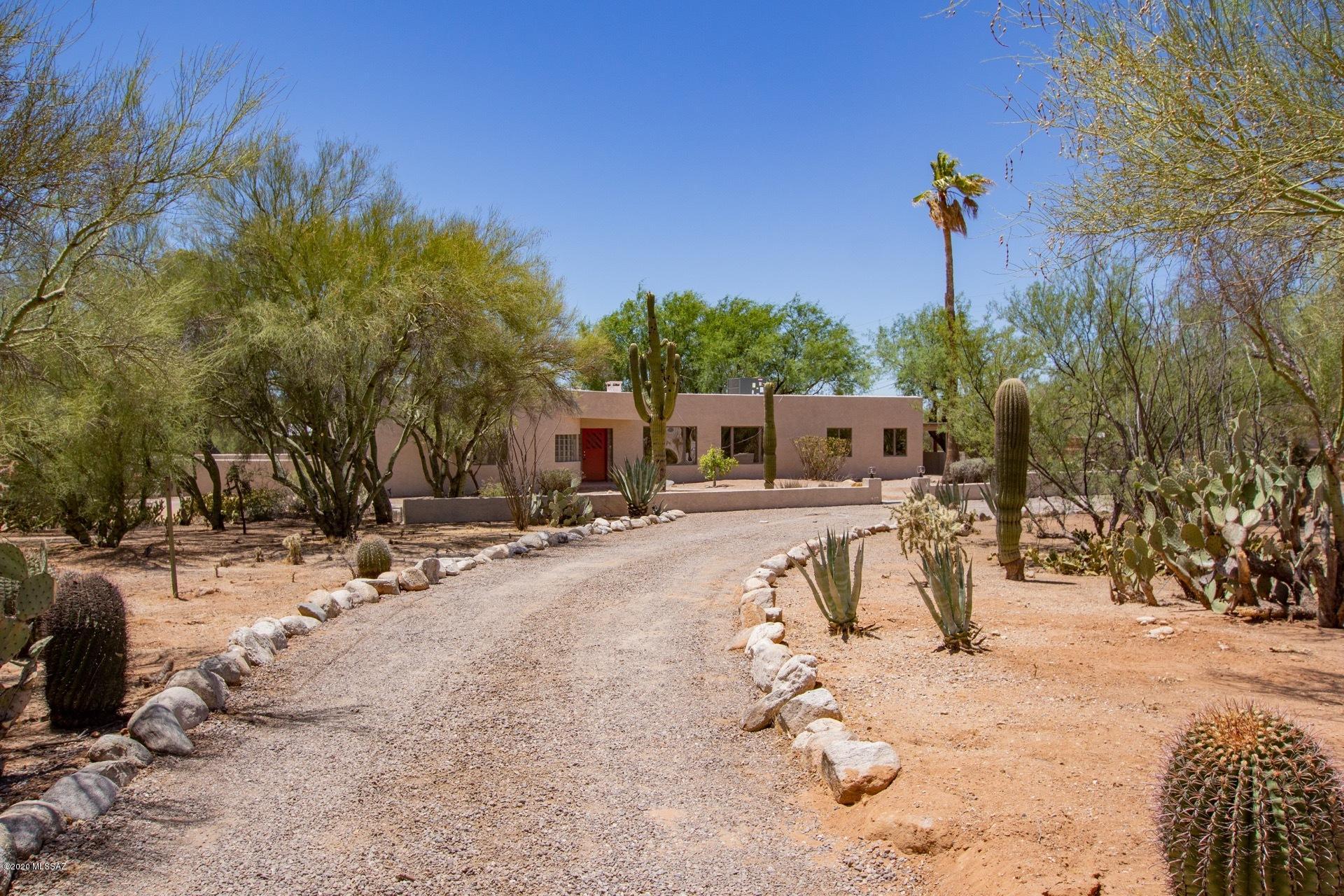 Casas Adobes Estates (401-447) - Residential