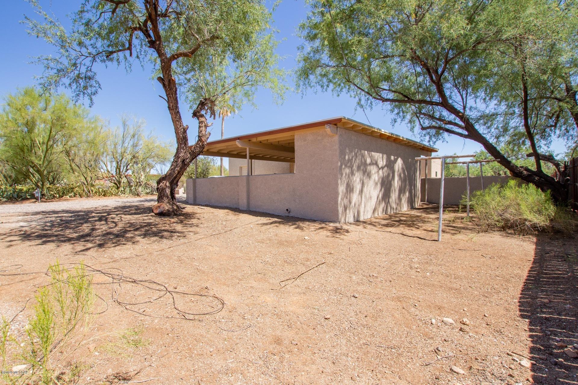 Casas Adobes Estates (401-447) - Residential
