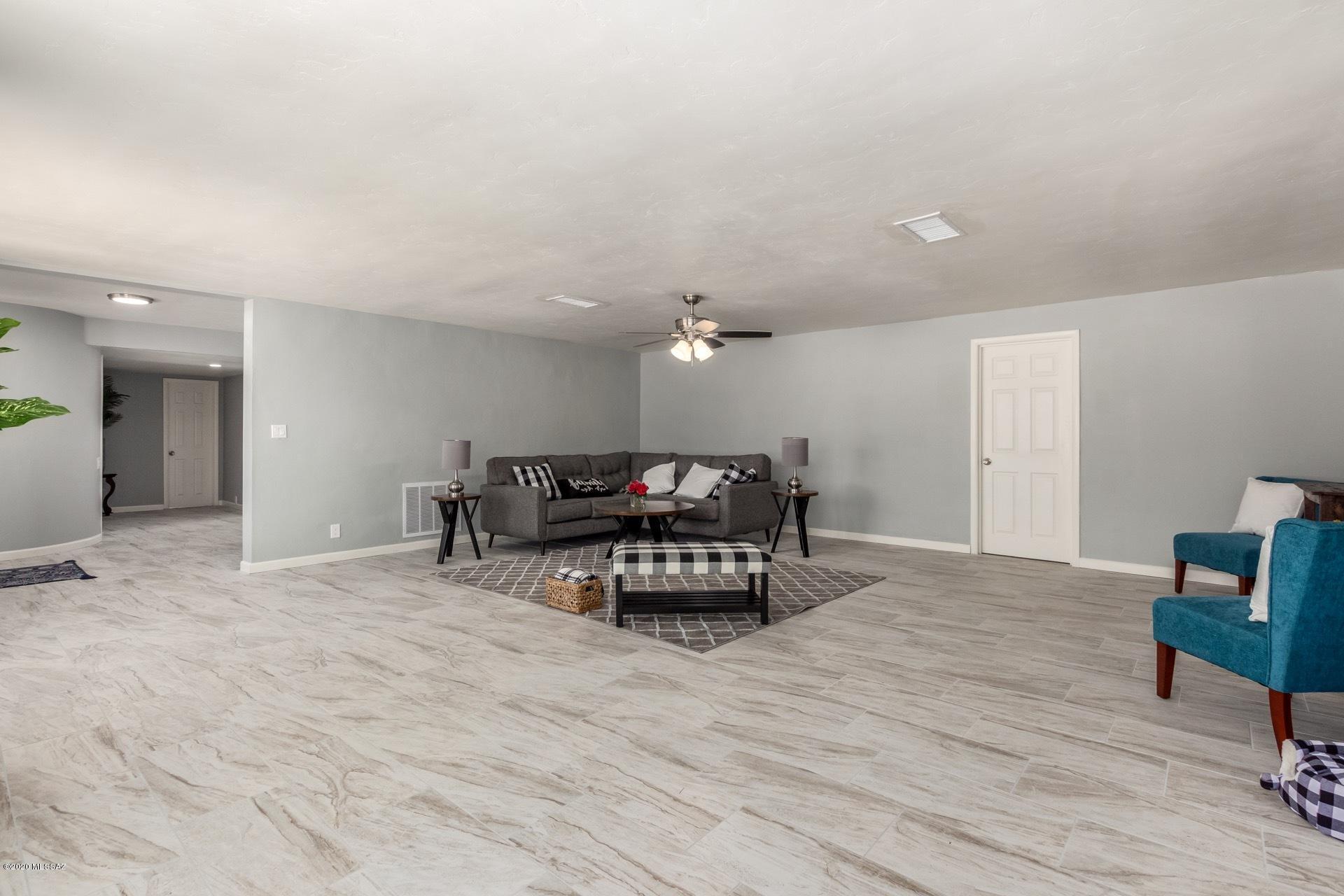 Casas Adobes Estates (401-447) - Residential