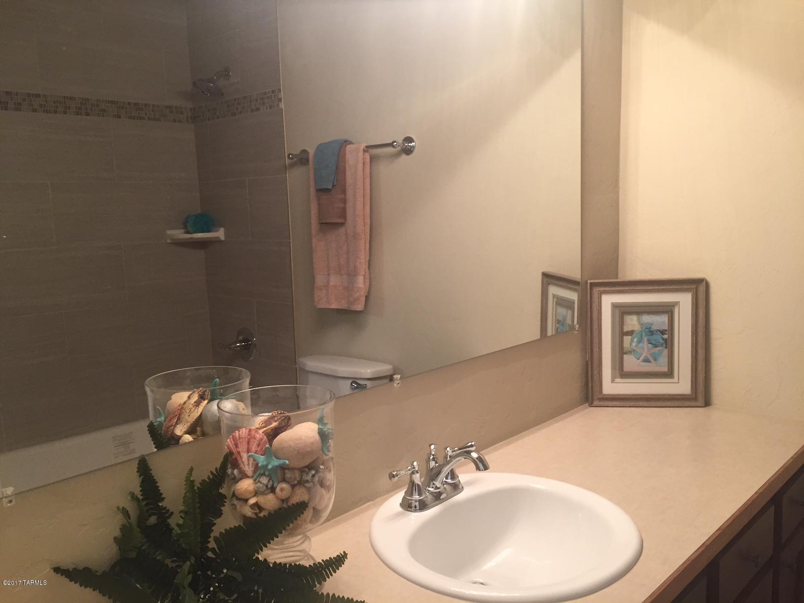 Miramonte Terr - Residential