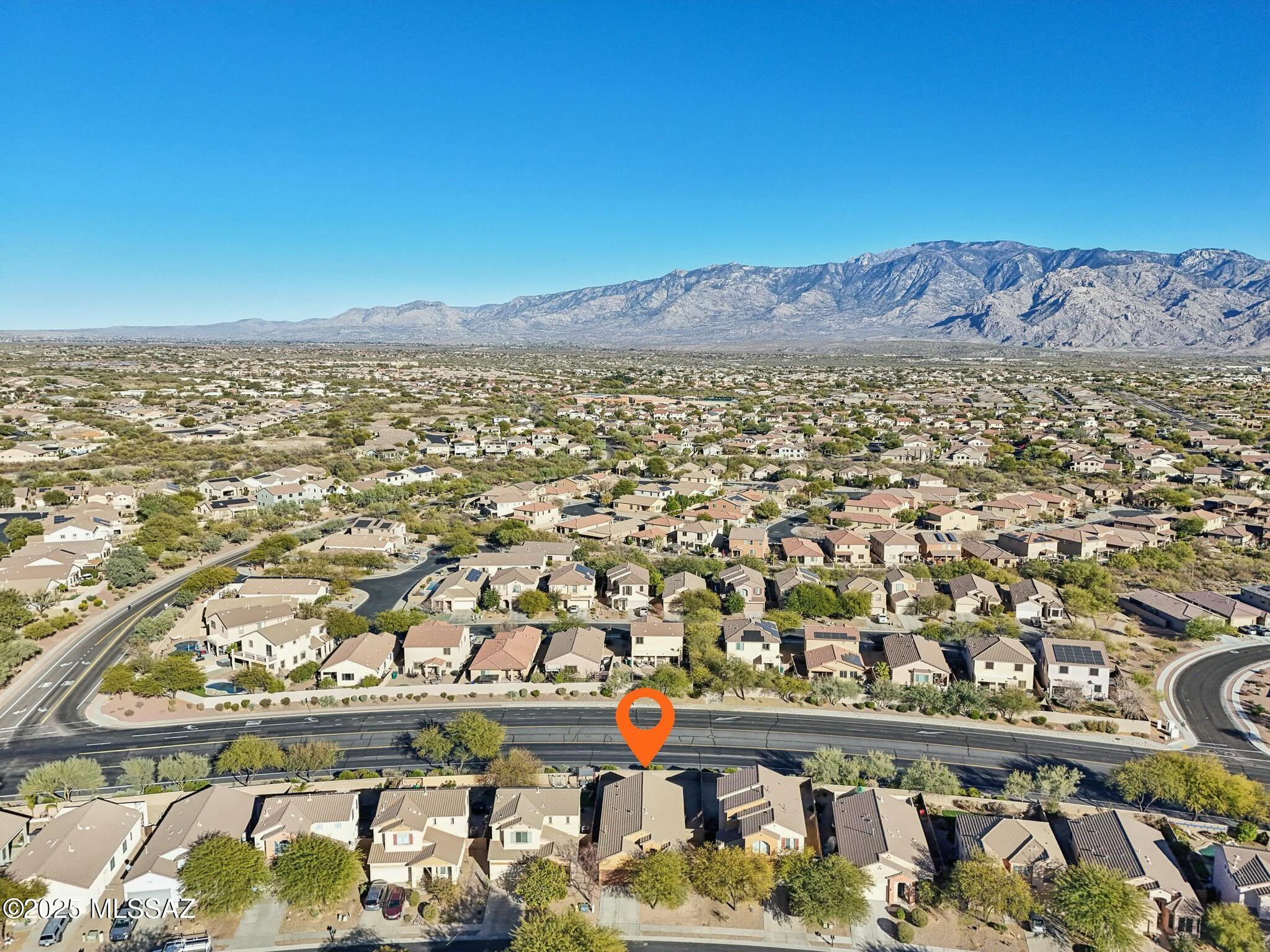 Rancho Vistoso NGHB 10 PCLS S,U & V - Residential