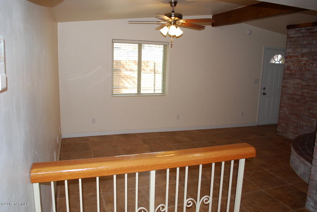 Unsubdivided - Residential Lease