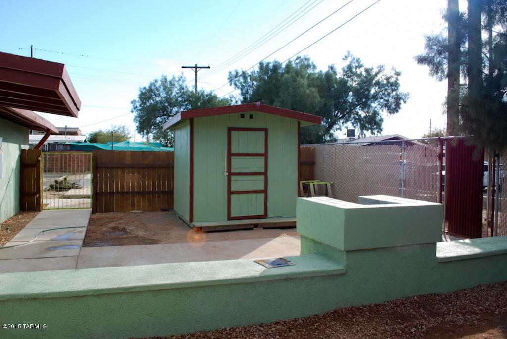 Unsubdivided - Residential Lease