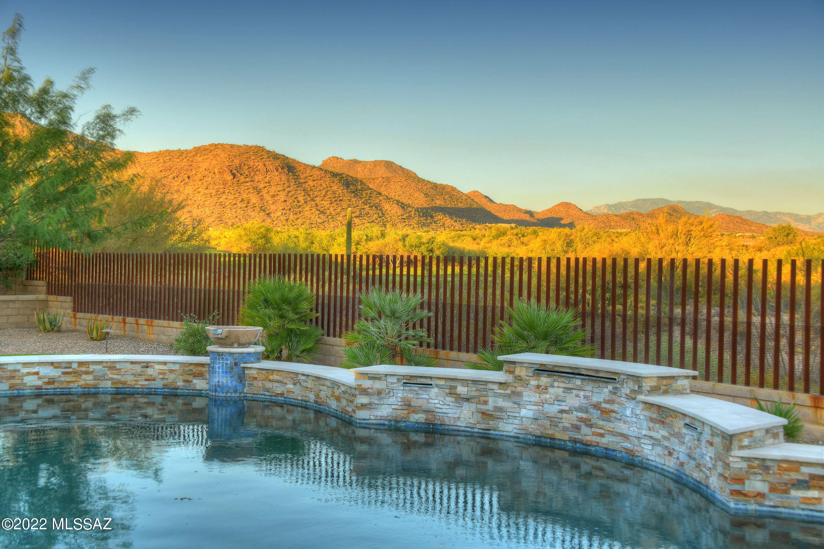 Los Saguaros At Dove Mountain SQ20121640199 - Residential