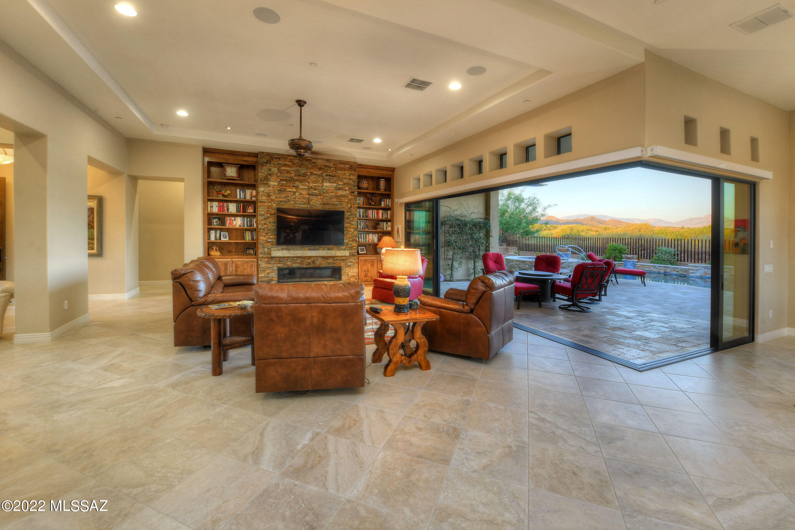Los Saguaros At Dove Mountain SQ20121640199 - Residential