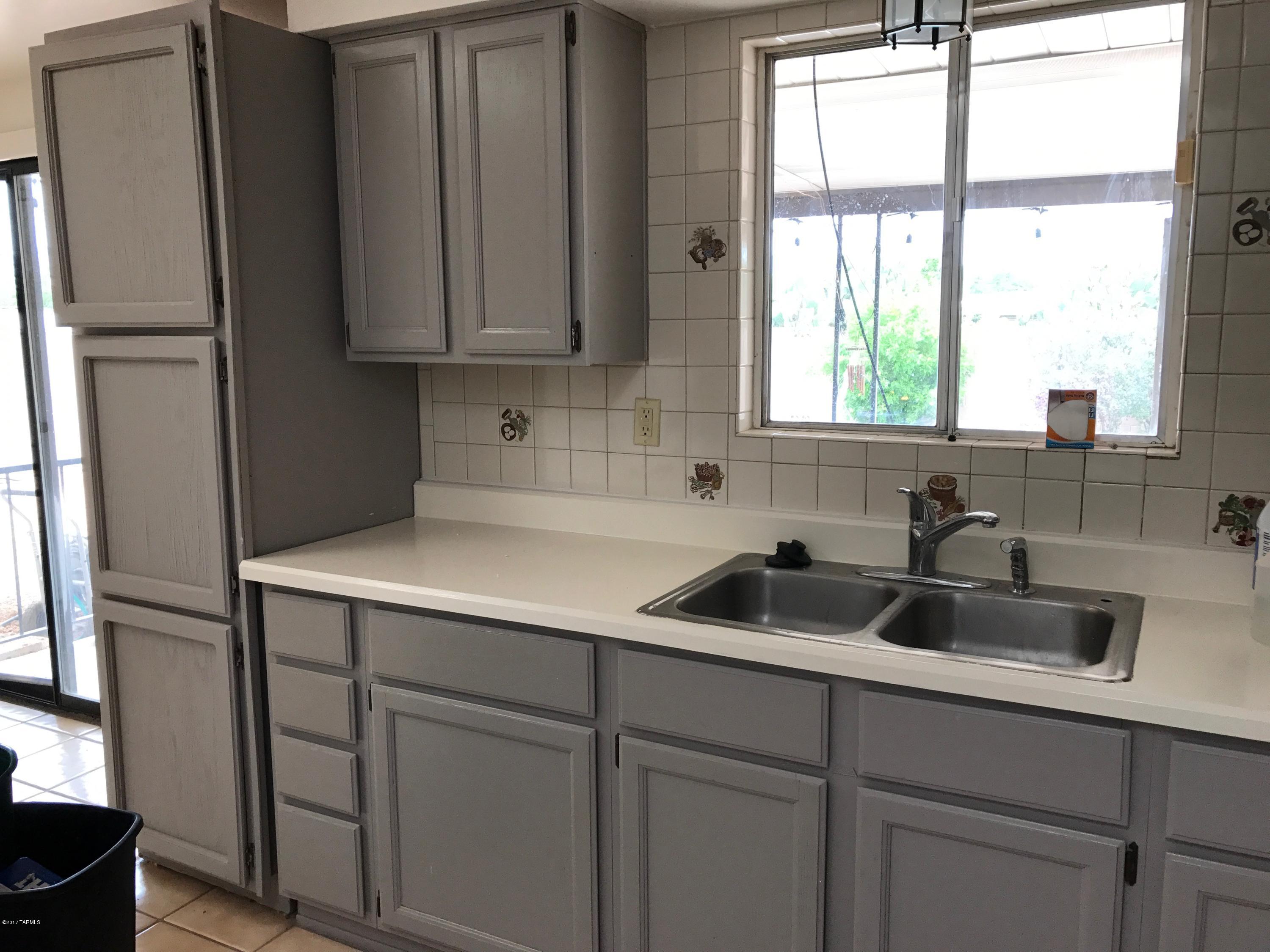Warwick Village (1-228) - Residential Lease