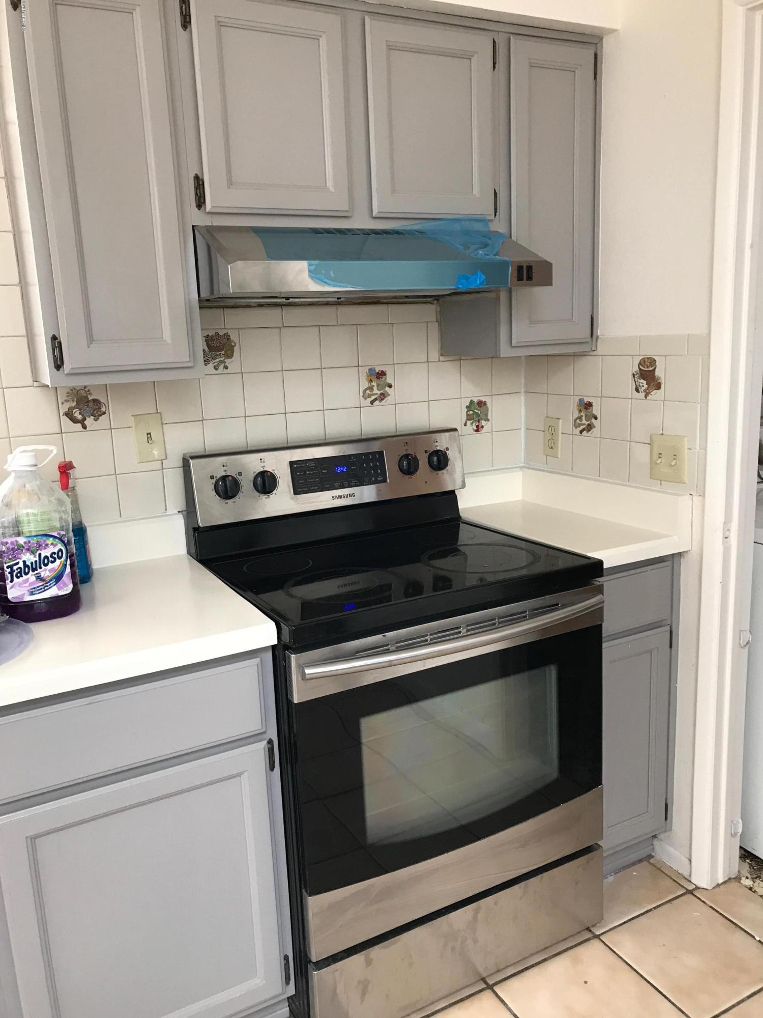 Warwick Village (1-228) - Residential Lease