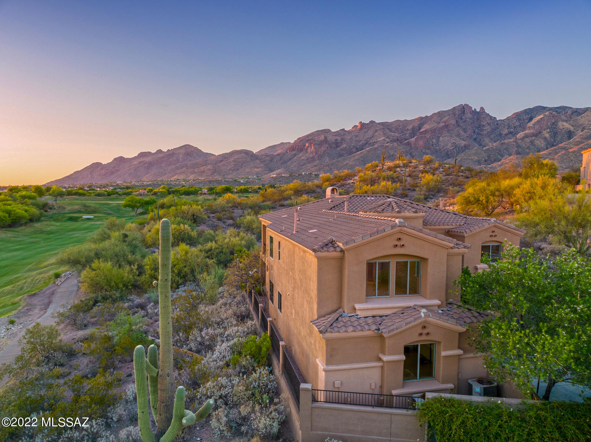 La Paloma - Residential