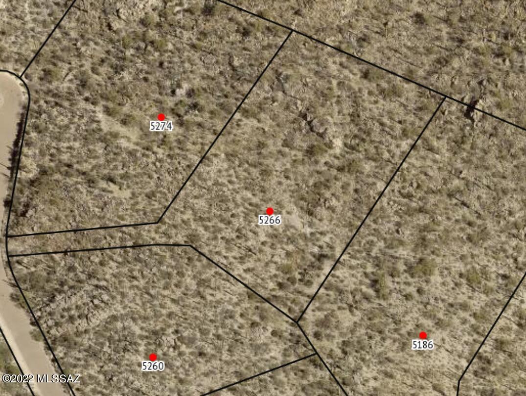 Located in the exclusive gated Gallery Canyon Community of only 15 estate lots. Walking distance to the Gallery Country Club restaurant and golf facilities.