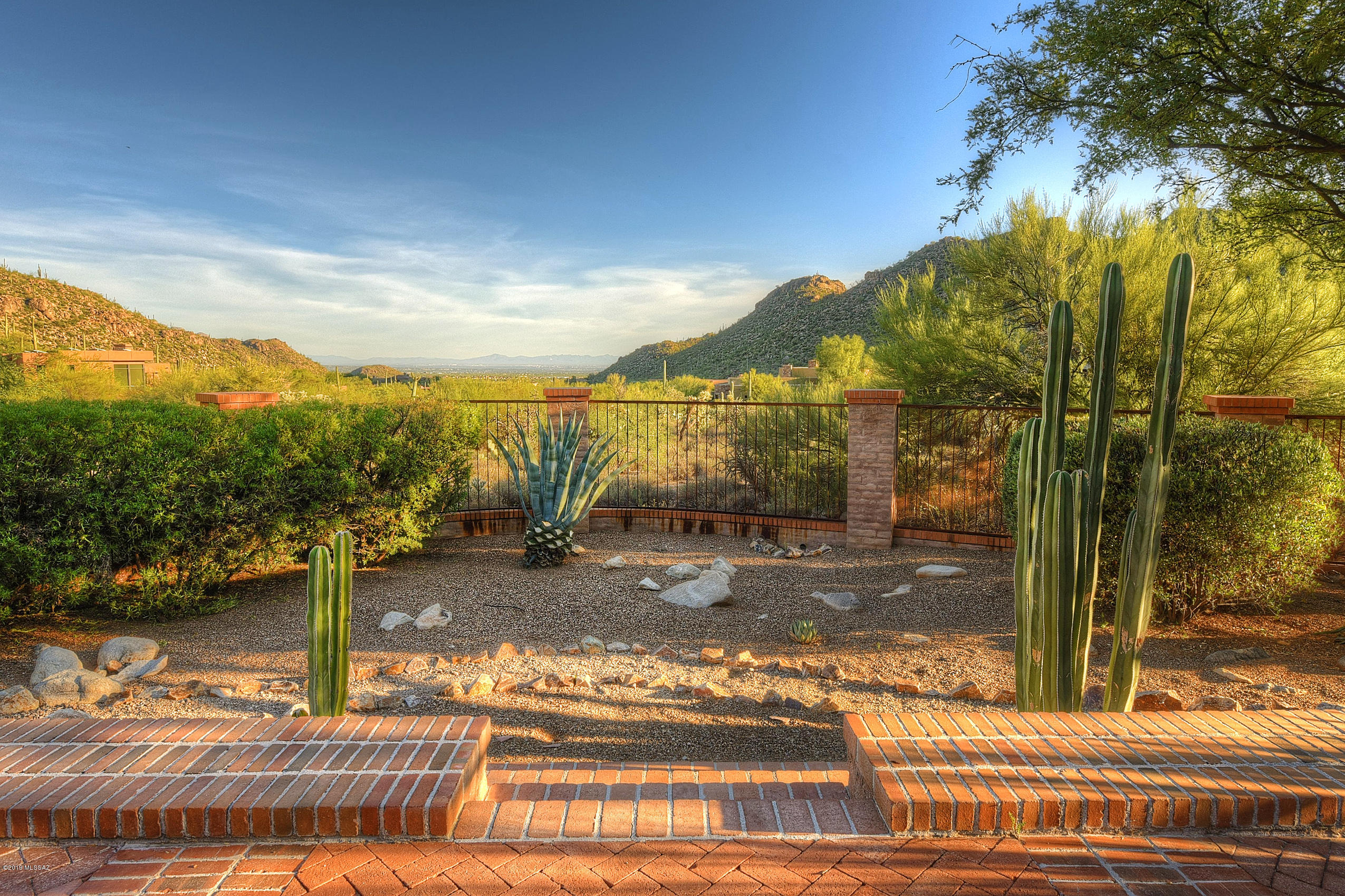 Canyon Pass At Dove Mountain - Residential