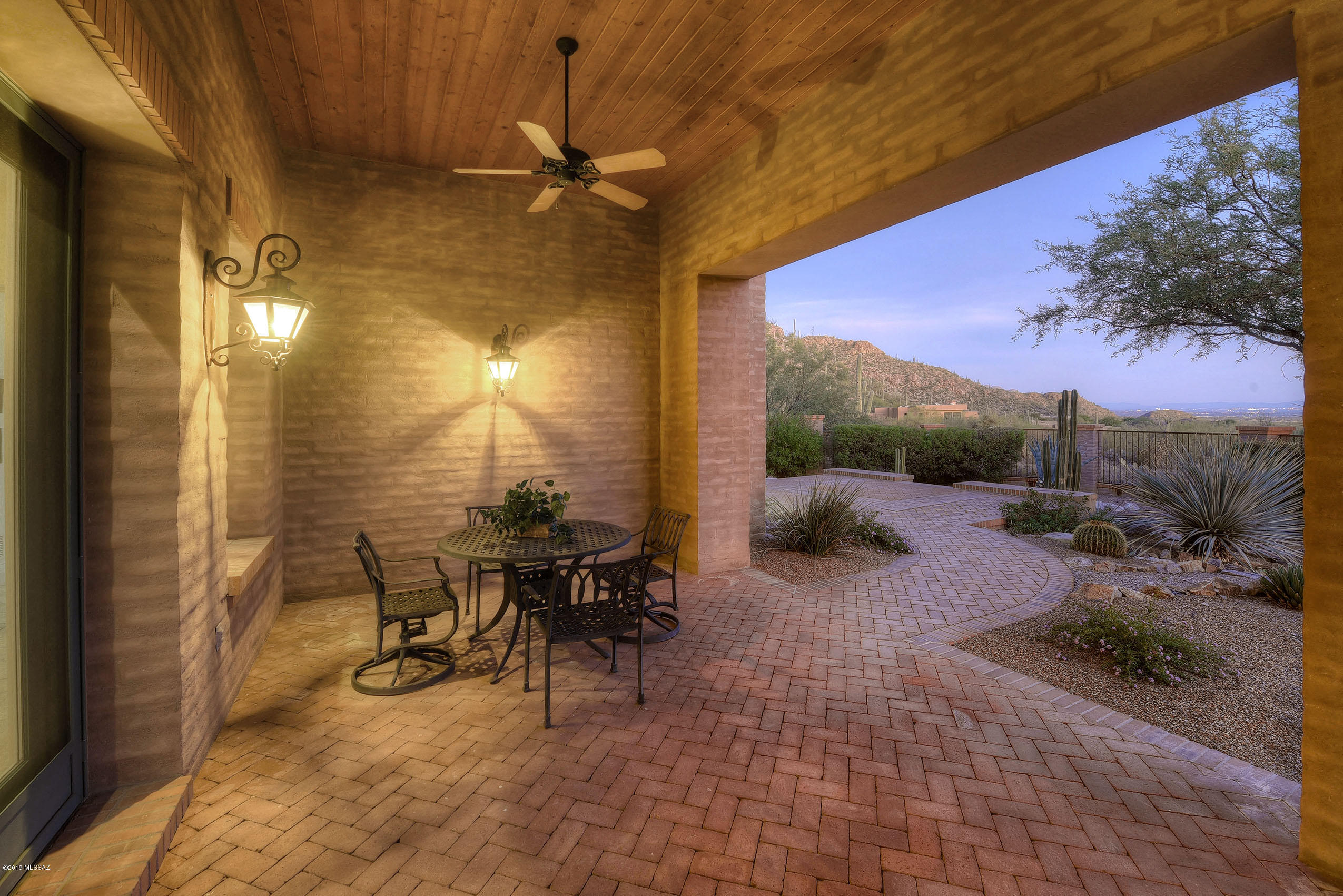 Canyon Pass At Dove Mountain - Residential