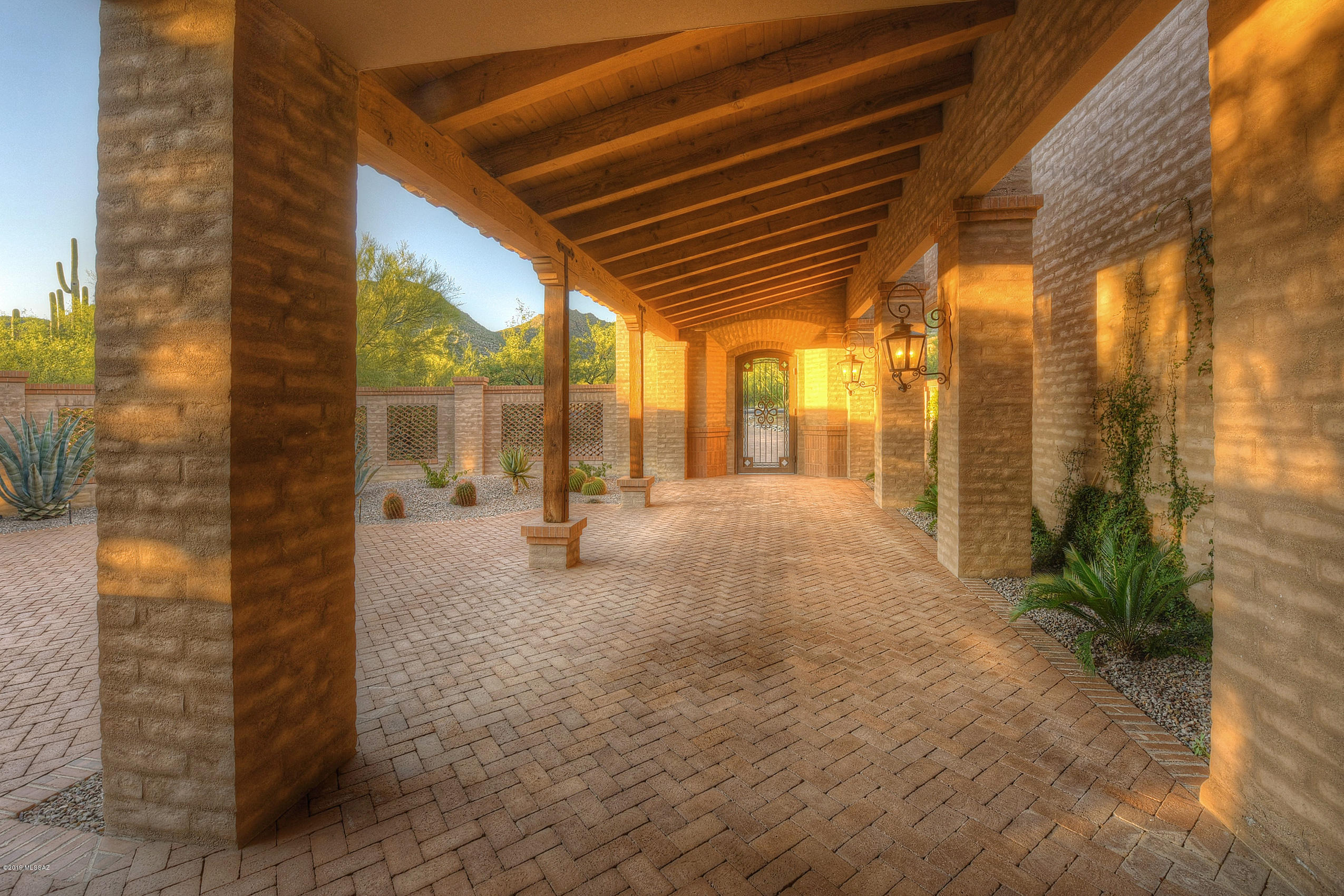 Canyon Pass At Dove Mountain - Residential