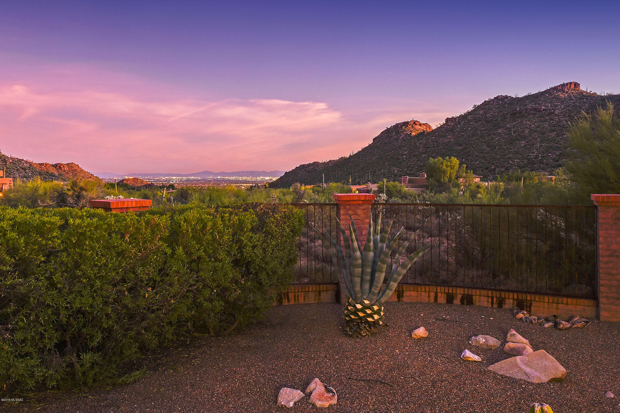 Canyon Pass At Dove Mountain - Residential